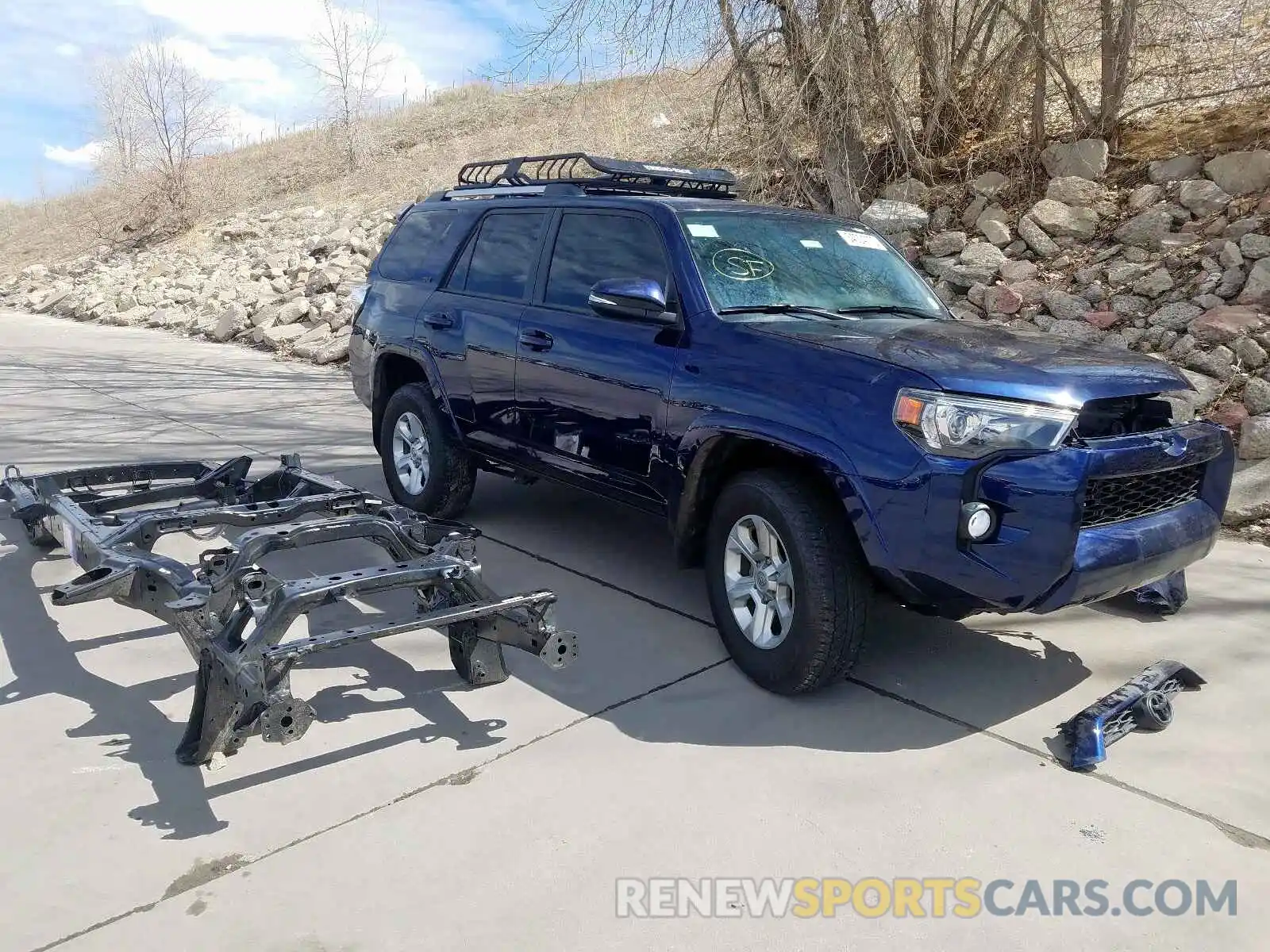 1 Photograph of a damaged car JTEBU5JR9K5688024 TOYOTA 4RUNNER 2019