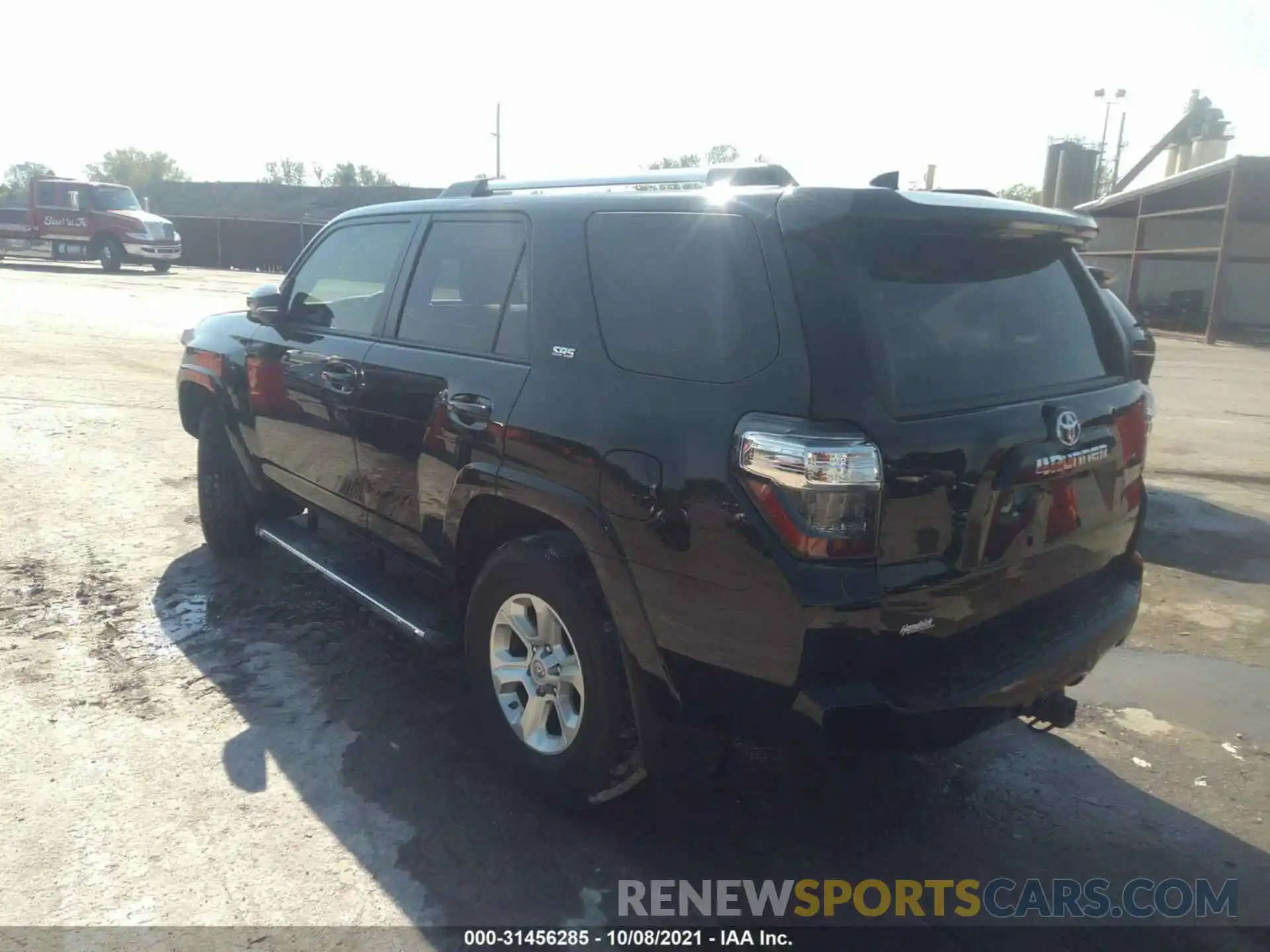 3 Photograph of a damaged car JTEBU5JR9K5689030 TOYOTA 4RUNNER 2019