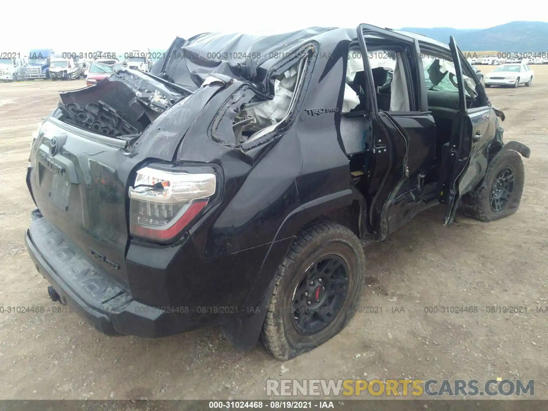 4 Фотография поврежденного автомобиля JTEBU5JR9K5689058 TOYOTA 4RUNNER 2019