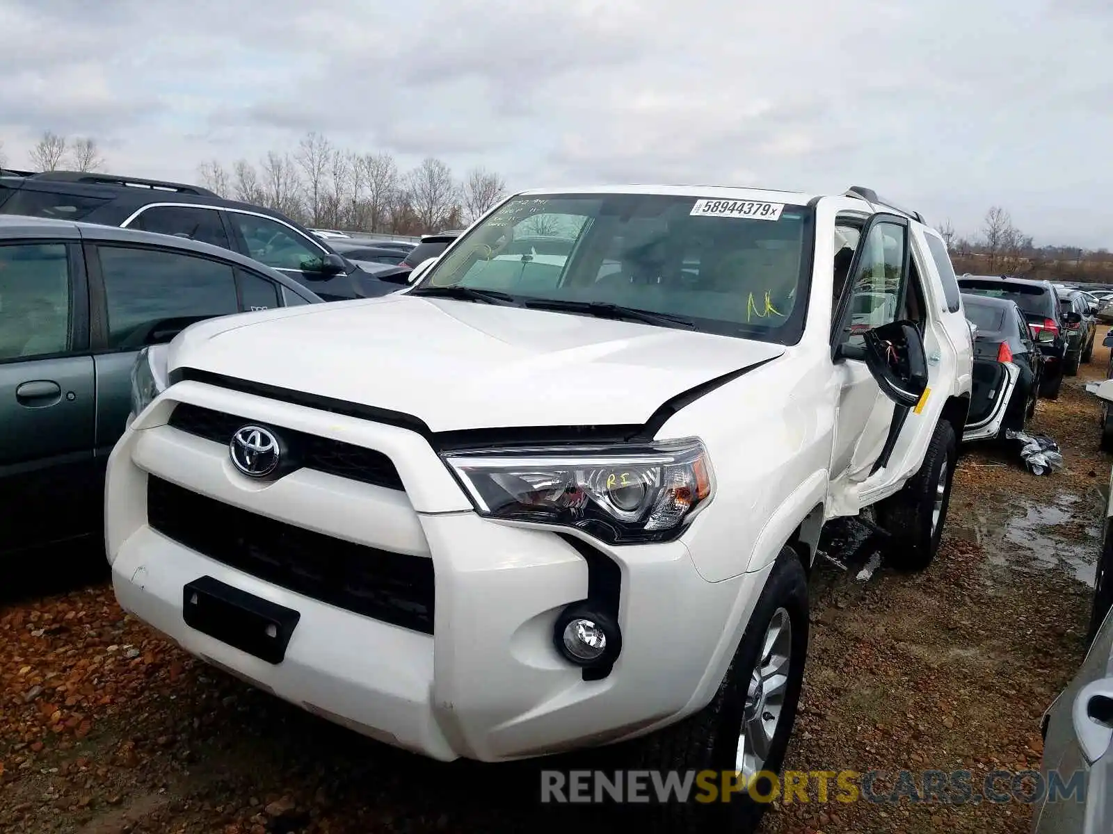 1 Photograph of a damaged car JTEBU5JR9K5689996 TOYOTA 4RUNNER 2019