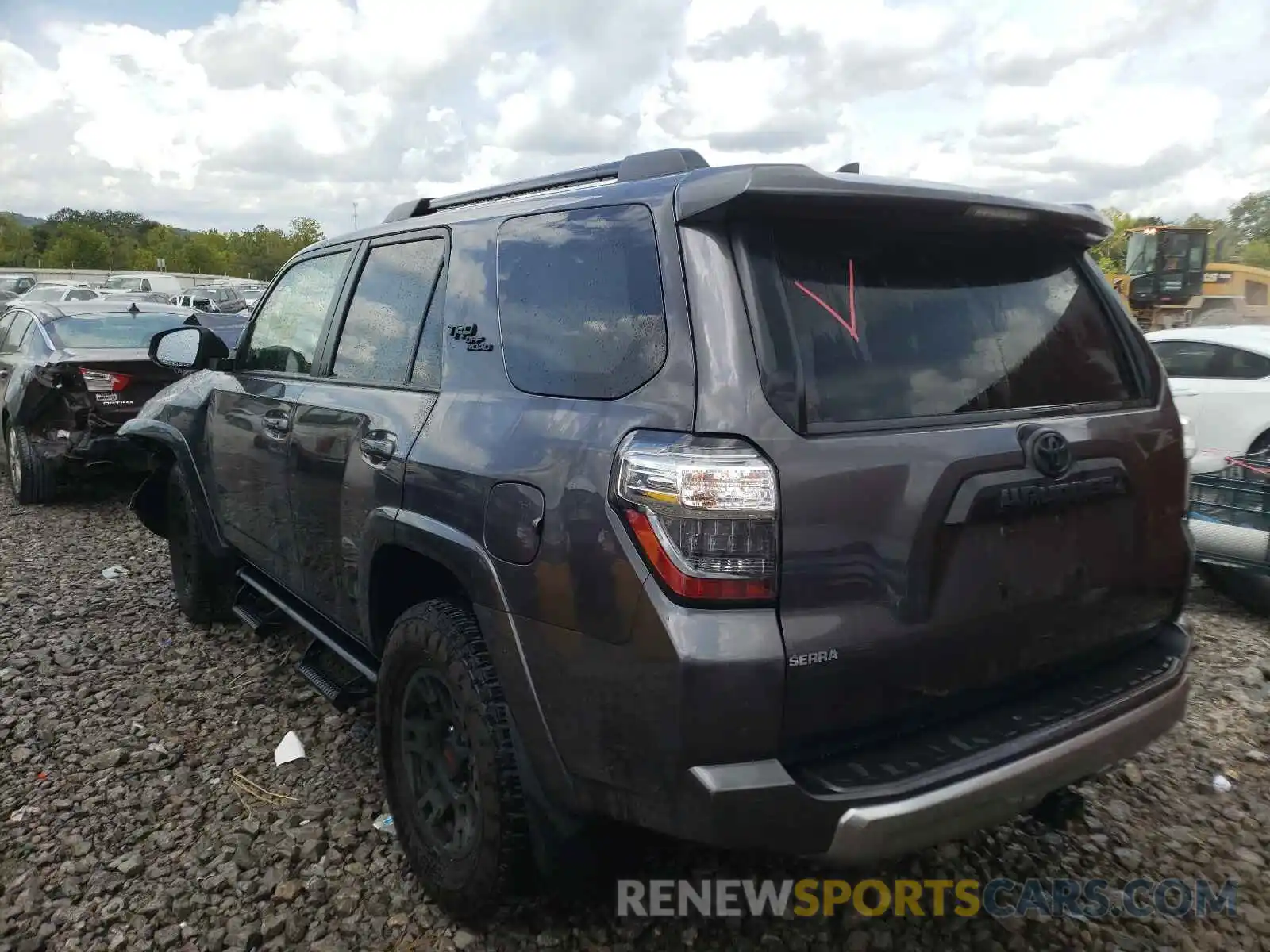 3 Photograph of a damaged car JTEBU5JR9K5700401 TOYOTA 4RUNNER 2019