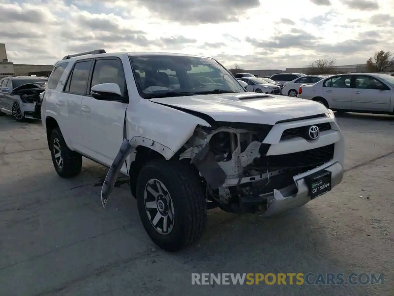 1 Photograph of a damaged car JTEBU5JR9K5703895 TOYOTA 4RUNNER 2019