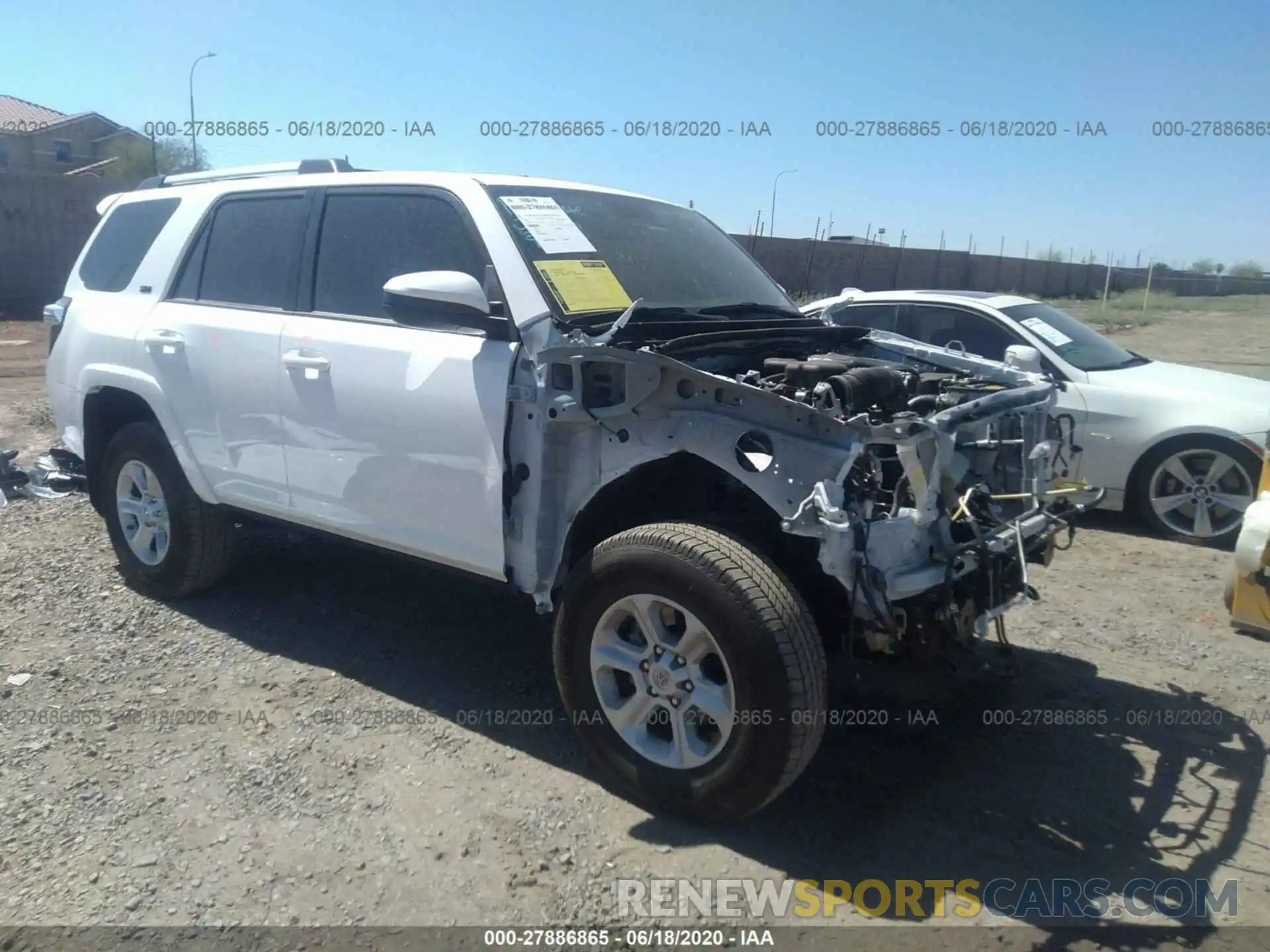 1 Фотография поврежденного автомобиля JTEBU5JR9K5707400 TOYOTA 4RUNNER 2019