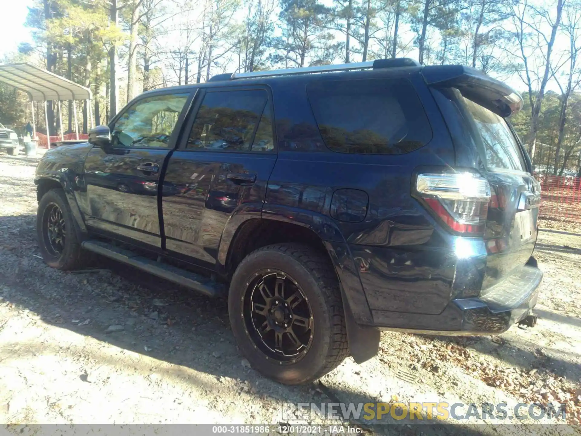 3 Photograph of a damaged car JTEBU5JR9K5707672 TOYOTA 4RUNNER 2019