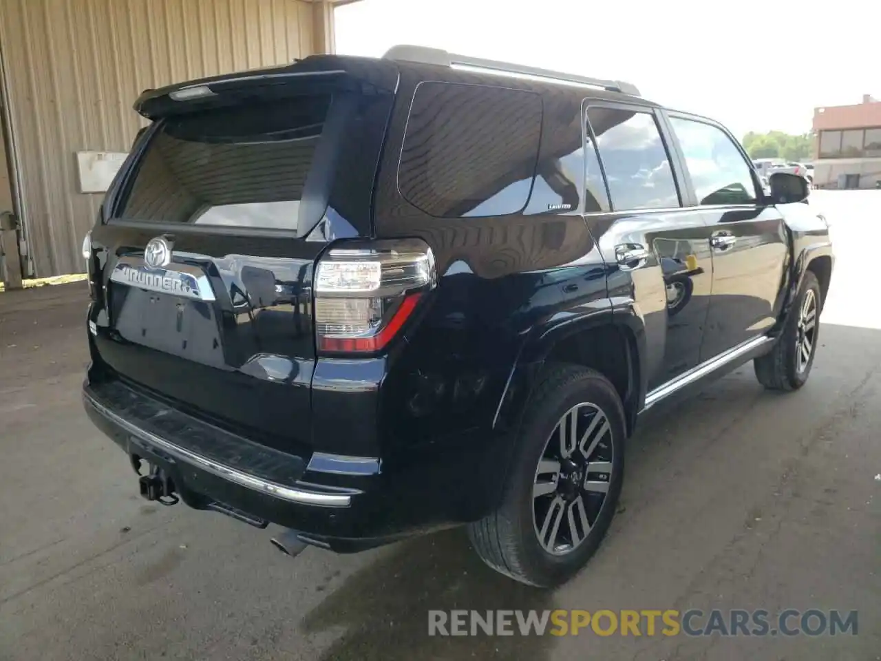 4 Photograph of a damaged car JTEBU5JR9K5708112 TOYOTA 4RUNNER 2019