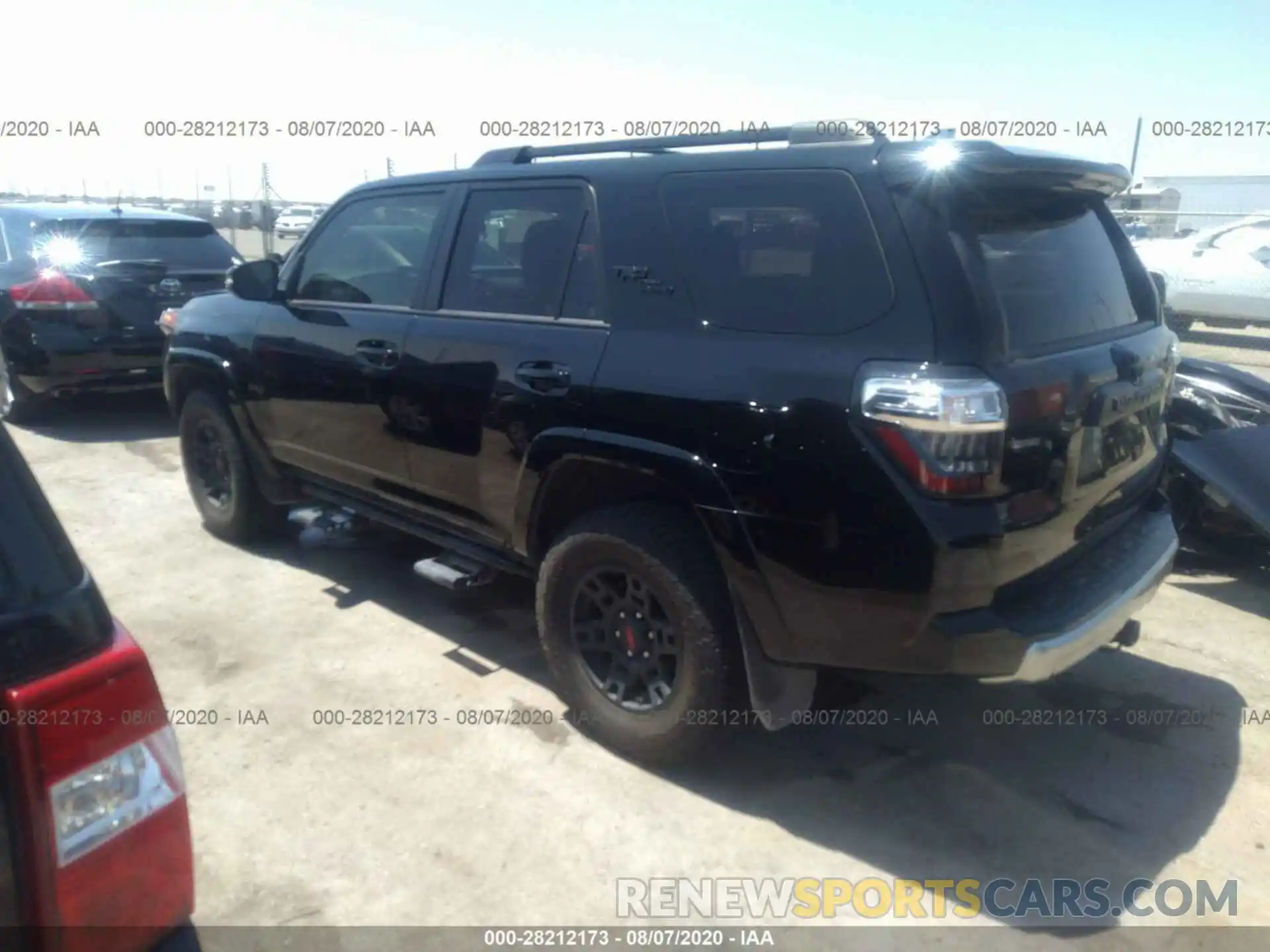 3 Photograph of a damaged car JTEBU5JR9K5711687 TOYOTA 4RUNNER 2019