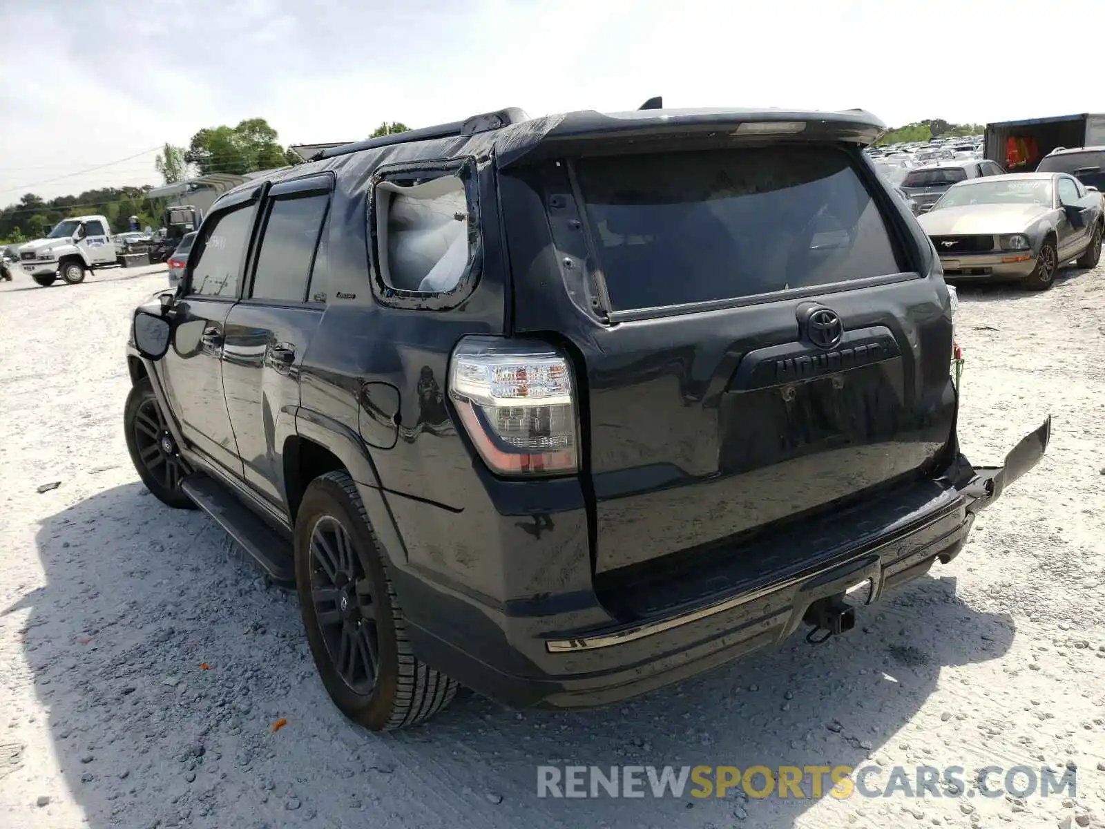 3 Photograph of a damaged car JTEBU5JR9K5714170 TOYOTA 4RUNNER 2019