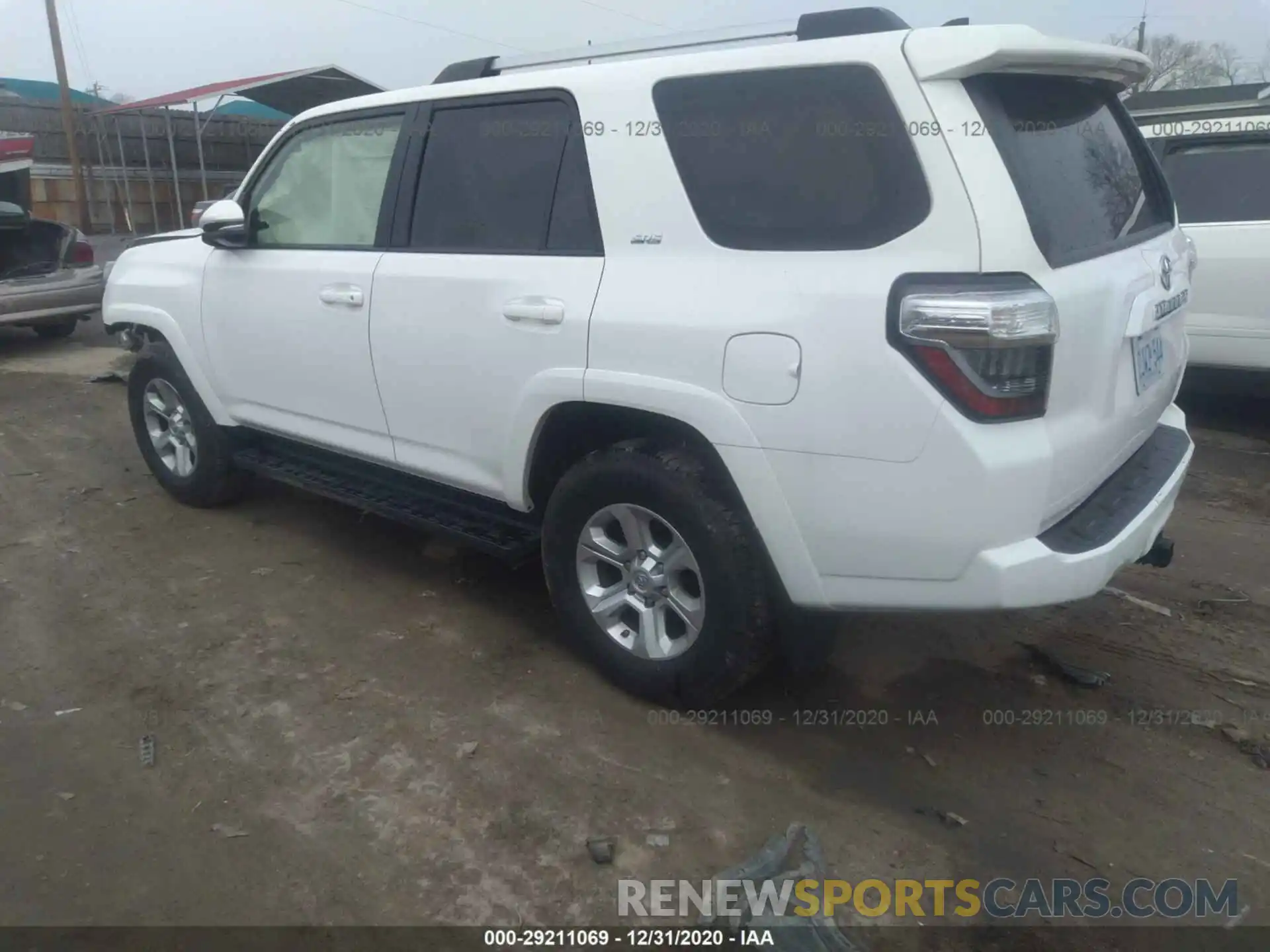 3 Фотография поврежденного автомобиля JTEBU5JR9K5714590 TOYOTA 4RUNNER 2019