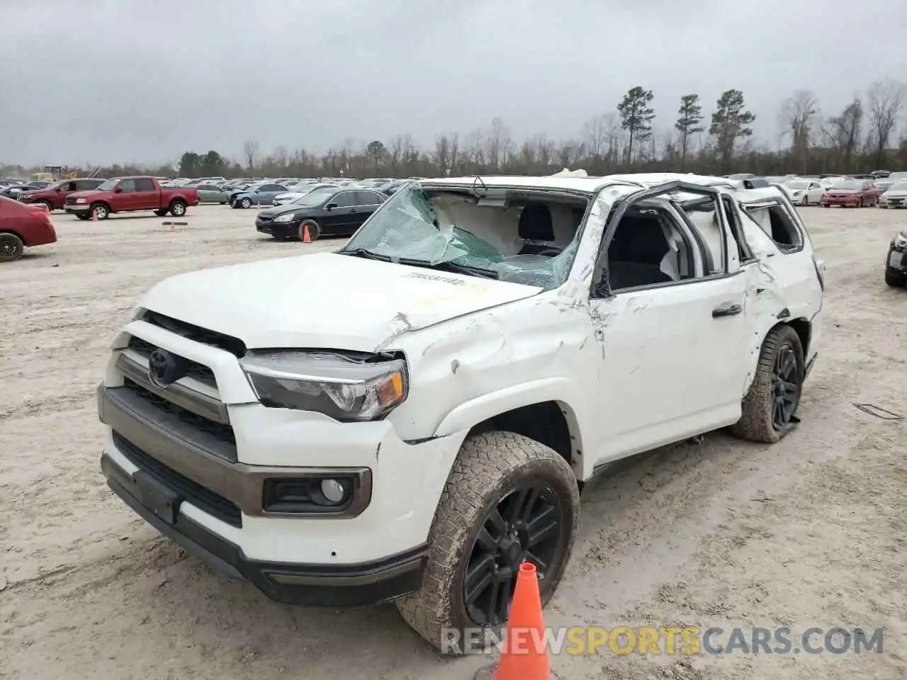 2 Photograph of a damaged car JTEBU5JR9K5722463 TOYOTA 4RUNNER 2019