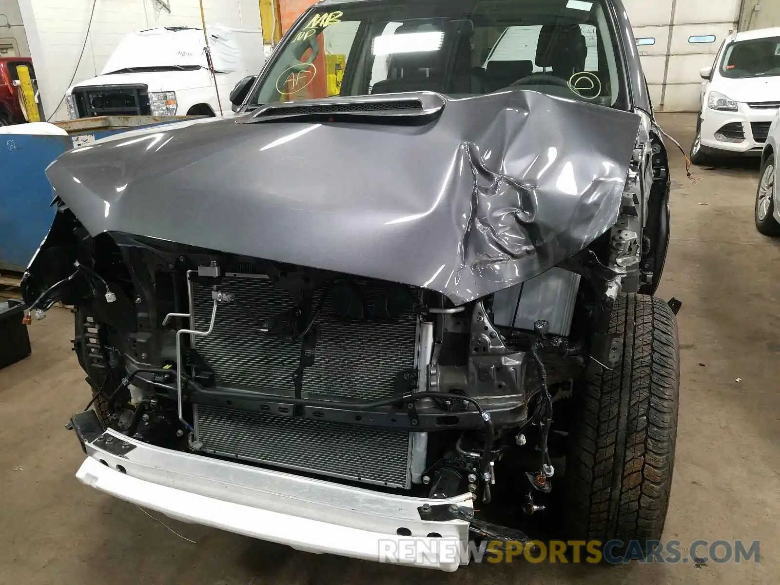 9 Photograph of a damaged car JTEBU5JR9K5723869 TOYOTA 4RUNNER 2019