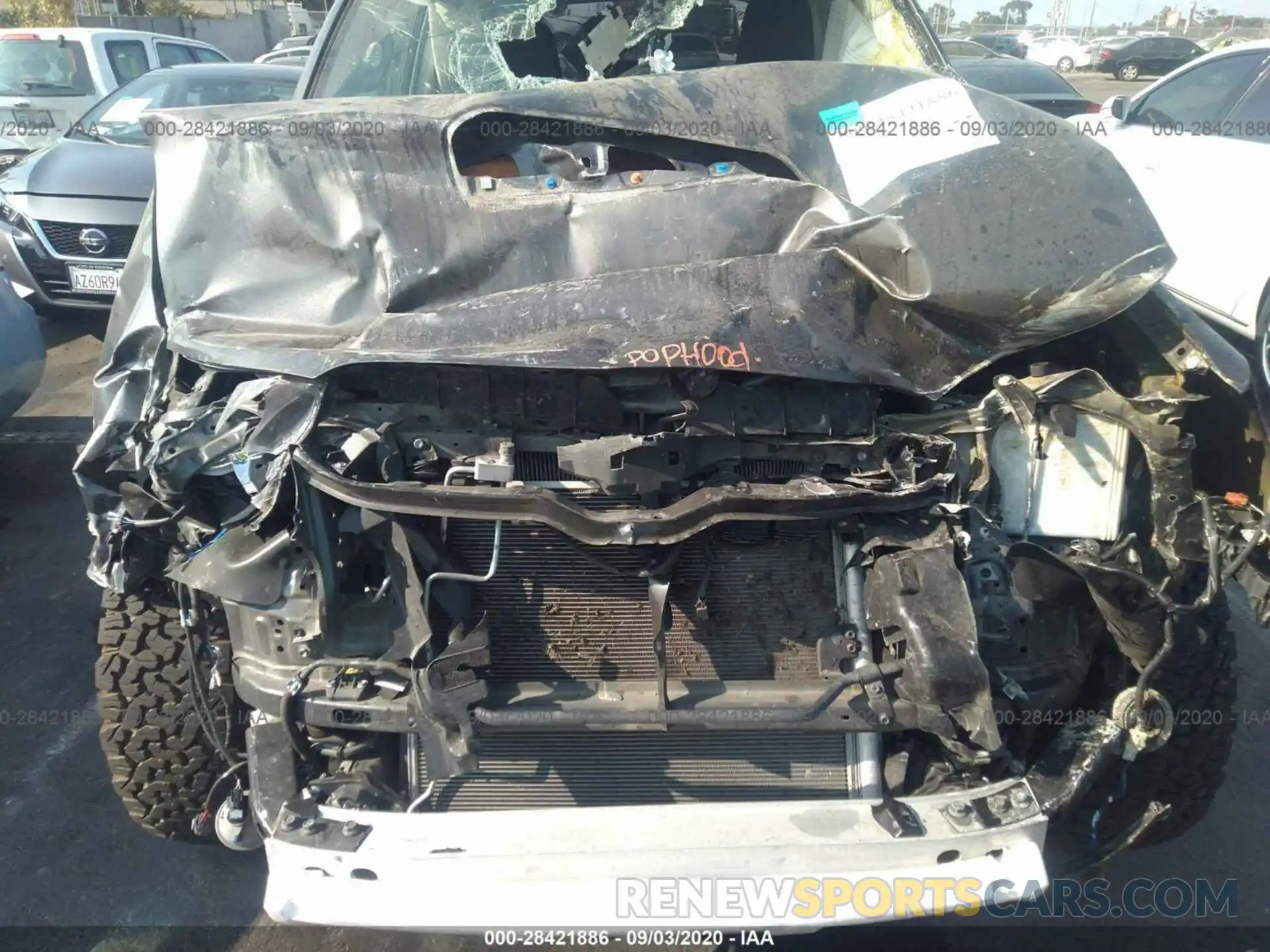 10 Photograph of a damaged car JTEBU5JR9K5723953 TOYOTA 4RUNNER 2019