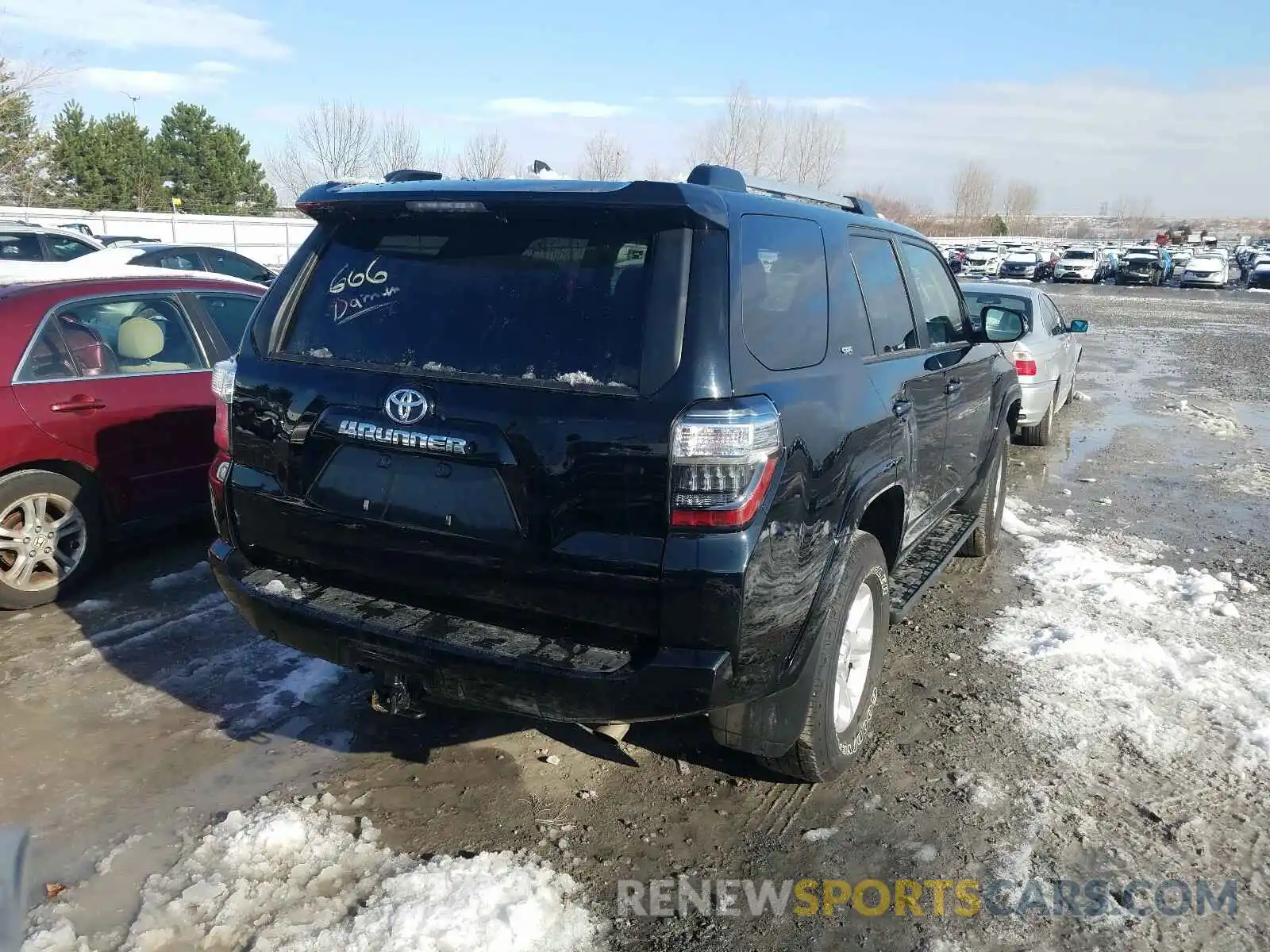 4 Фотография поврежденного автомобиля JTEBU5JR9K5725072 TOYOTA 4RUNNER 2019