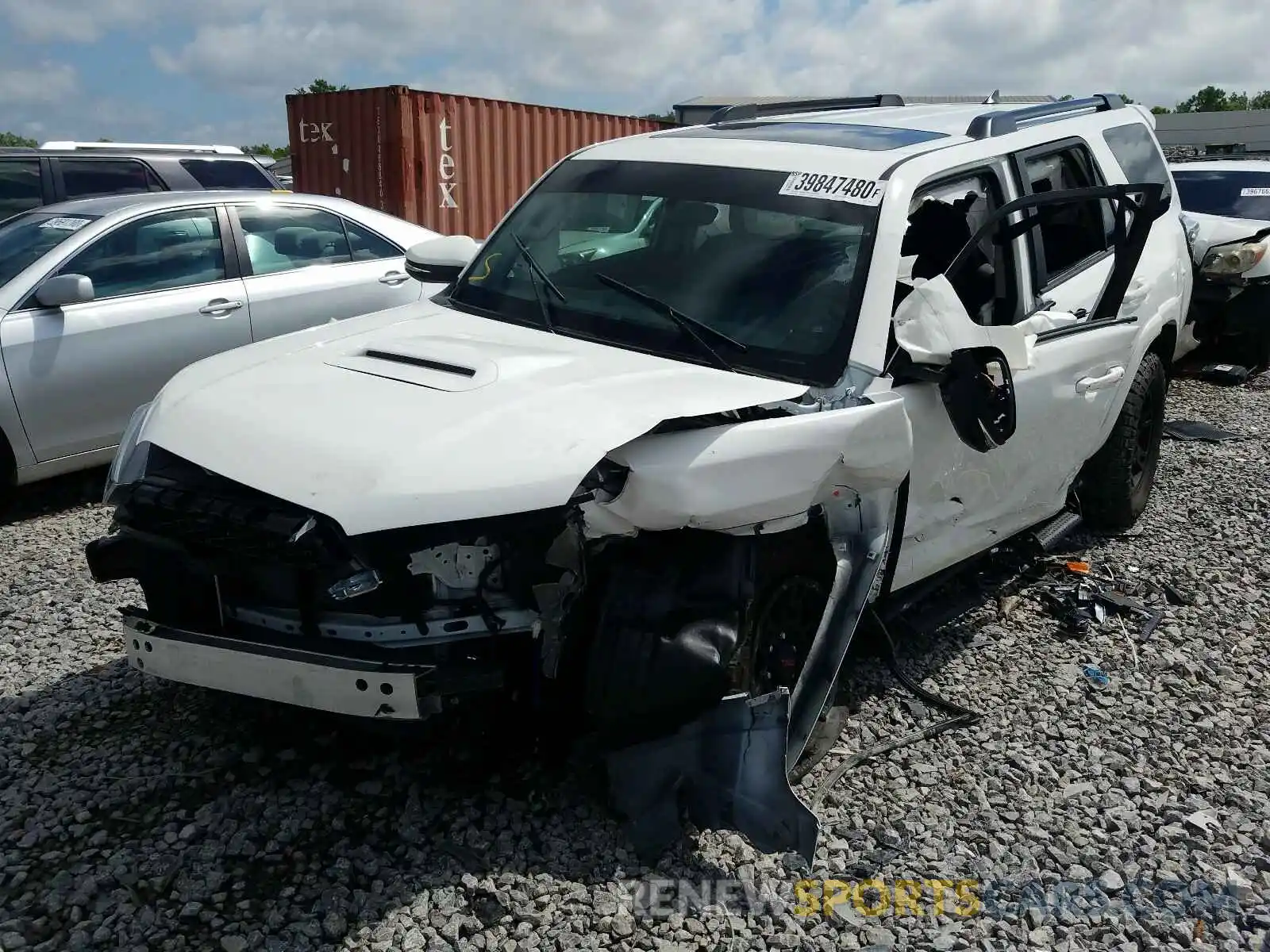 10 Photograph of a damaged car JTEBU5JR9K5725590 TOYOTA 4RUNNER 2019