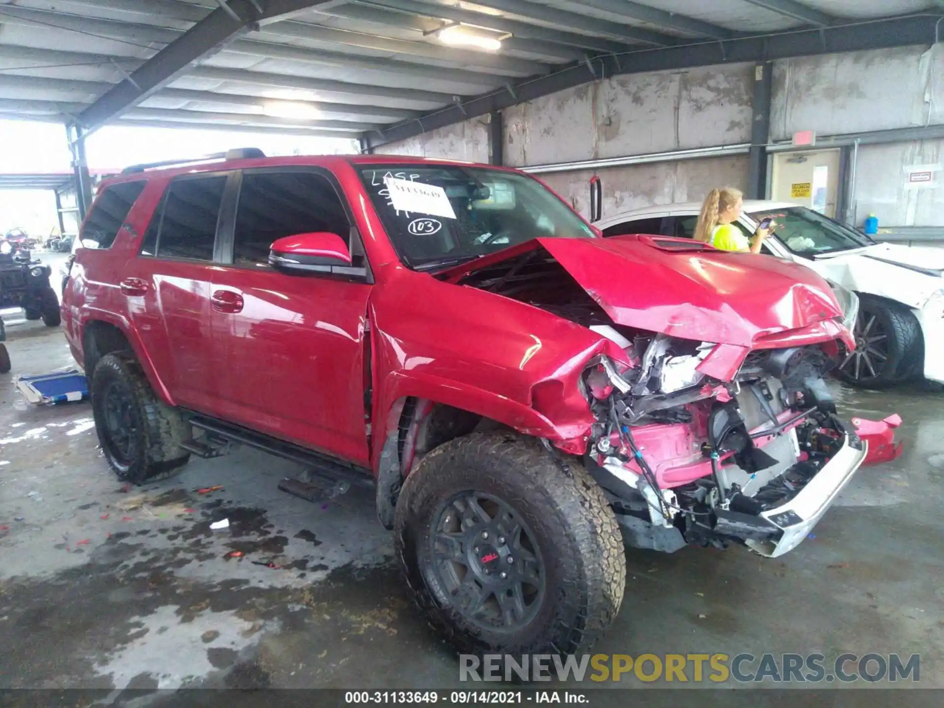 1 Photograph of a damaged car JTEBU5JR9K5728022 TOYOTA 4RUNNER 2019