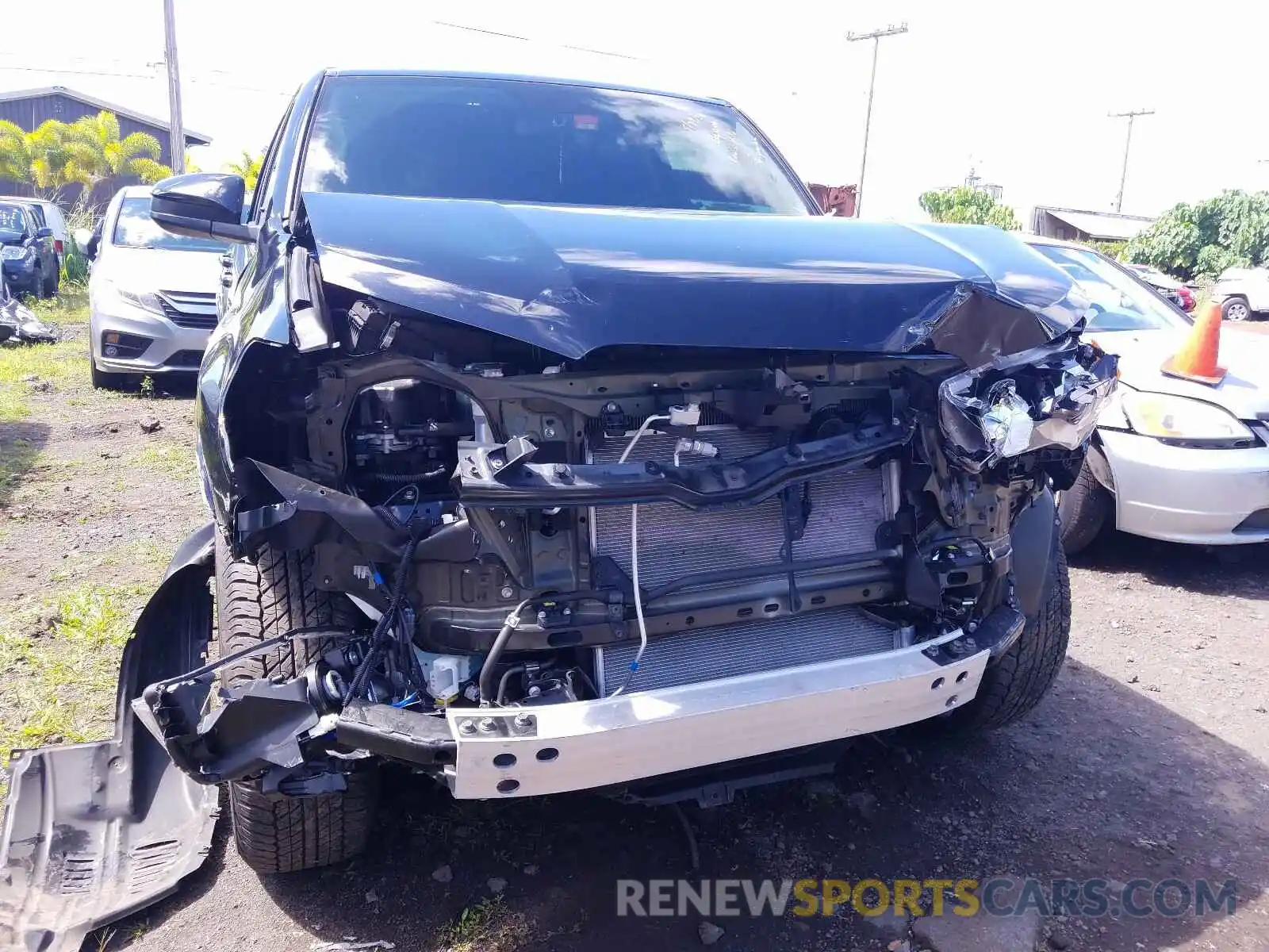 9 Photograph of a damaged car JTEBU5JR9K5731079 TOYOTA 4RUNNER 2019