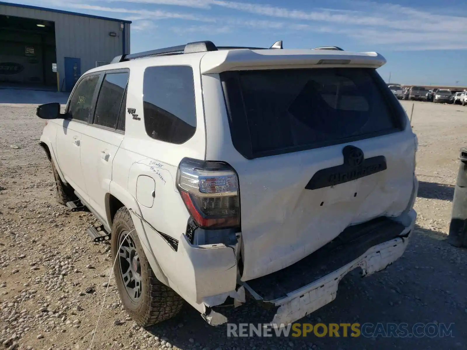 3 Photograph of a damaged car JTEBU5JR9K5736847 TOYOTA 4RUNNER 2019