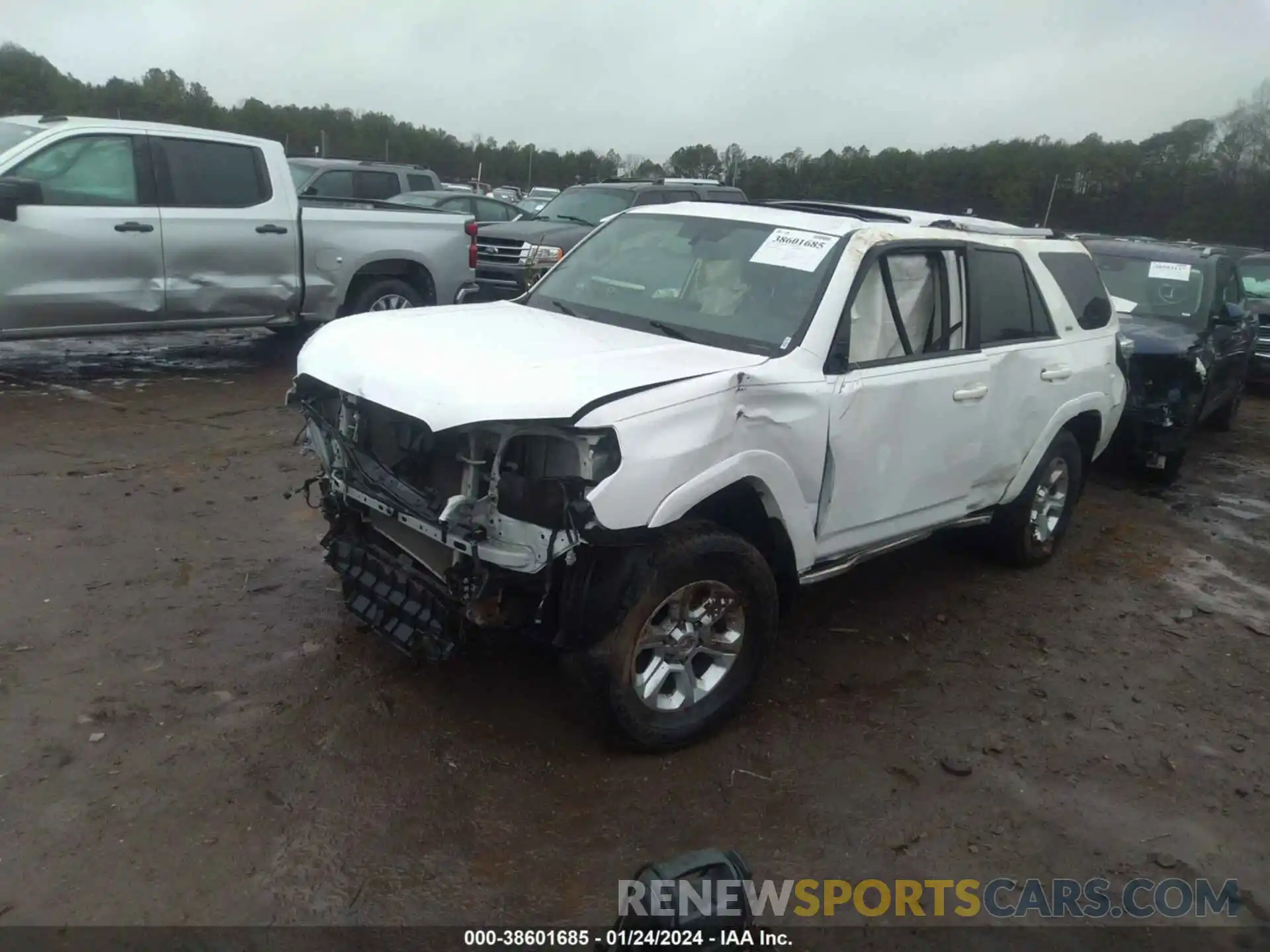 2 Photograph of a damaged car JTEBU5JR9K5736976 TOYOTA 4RUNNER 2019