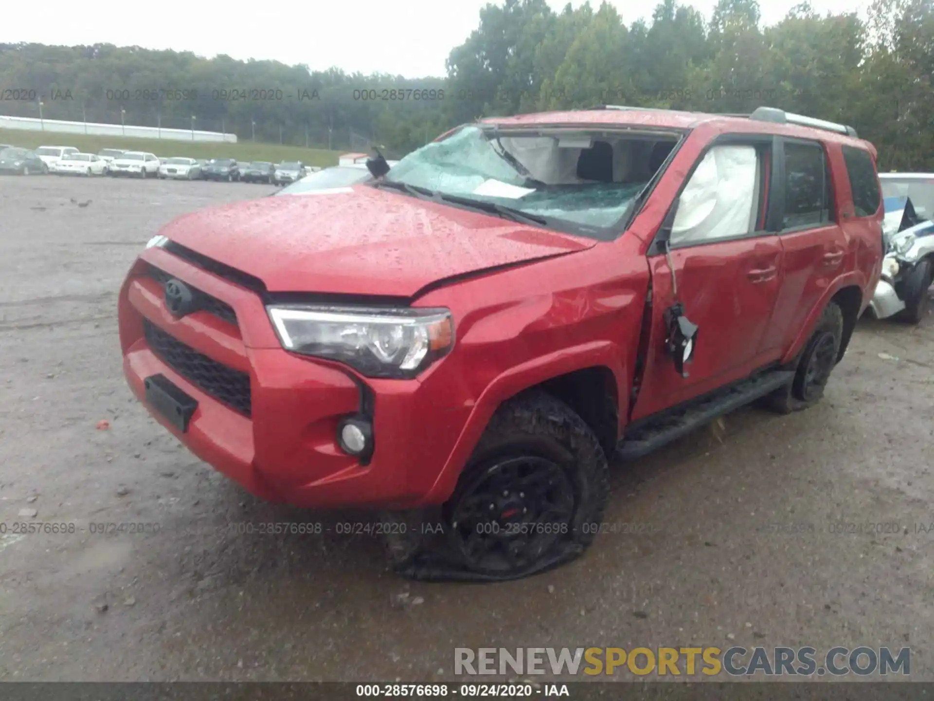 2 Фотография поврежденного автомобиля JTEBU5JRXK5612389 TOYOTA 4RUNNER 2019