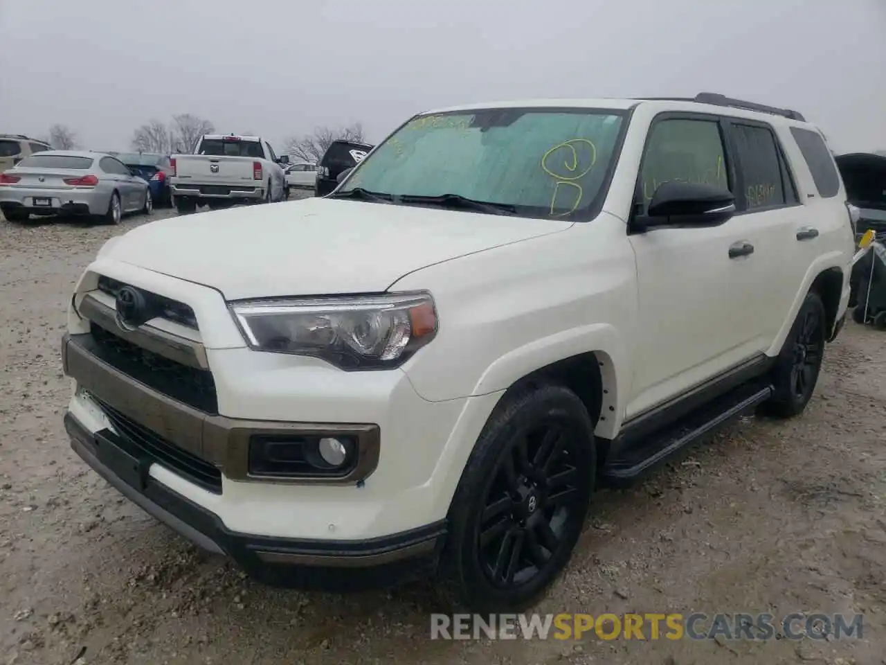 2 Фотография поврежденного автомобиля JTEBU5JRXK5619844 TOYOTA 4RUNNER 2019