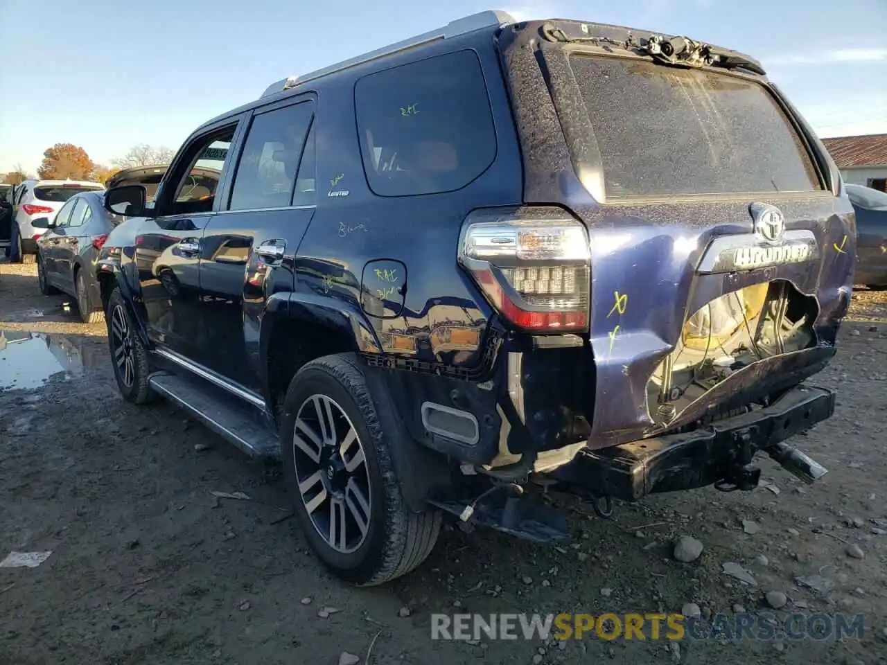 3 Фотография поврежденного автомобиля JTEBU5JRXK5623991 TOYOTA 4RUNNER 2019