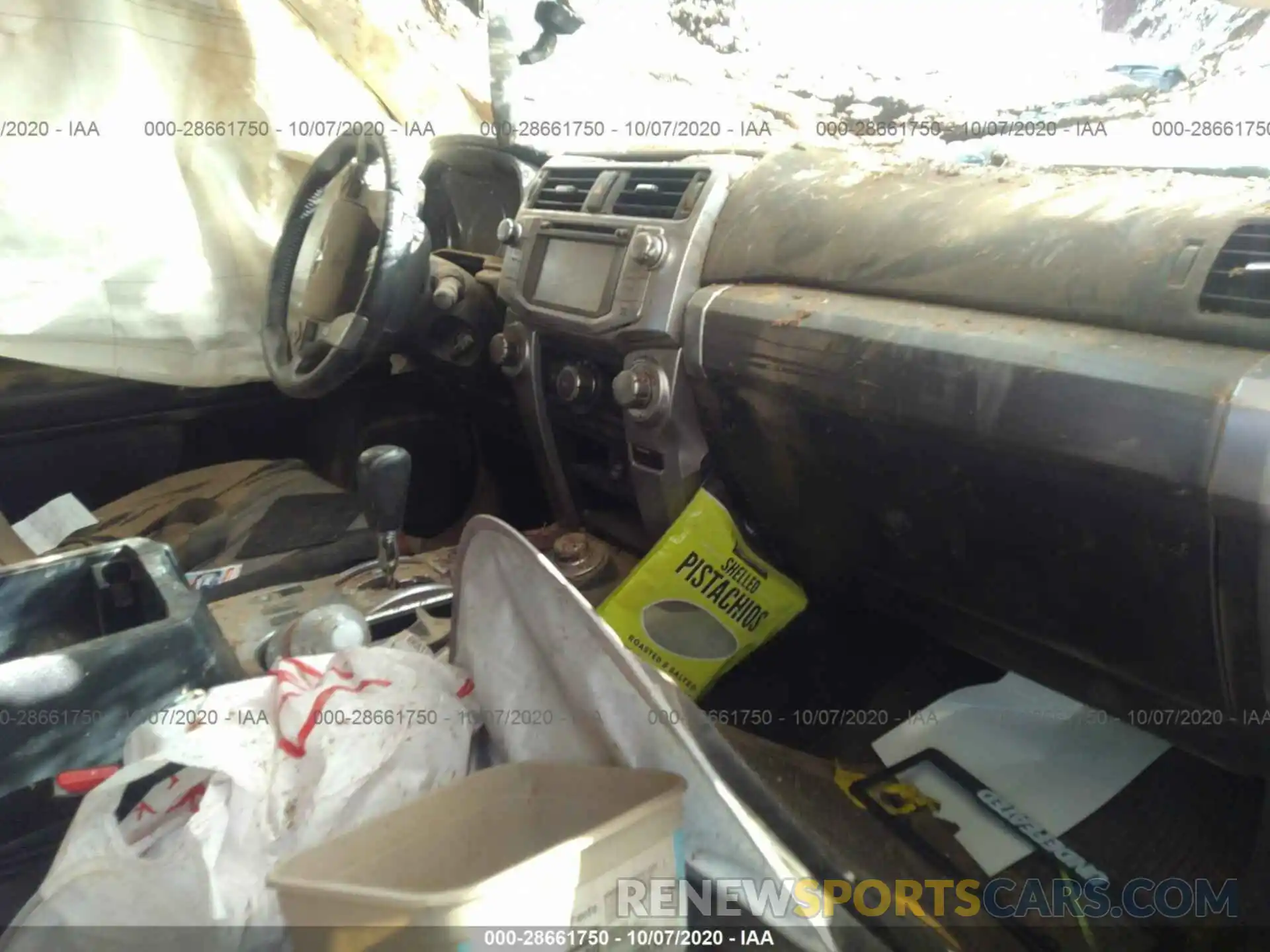 5 Photograph of a damaged car JTEBU5JRXK5631346 TOYOTA 4RUNNER 2019