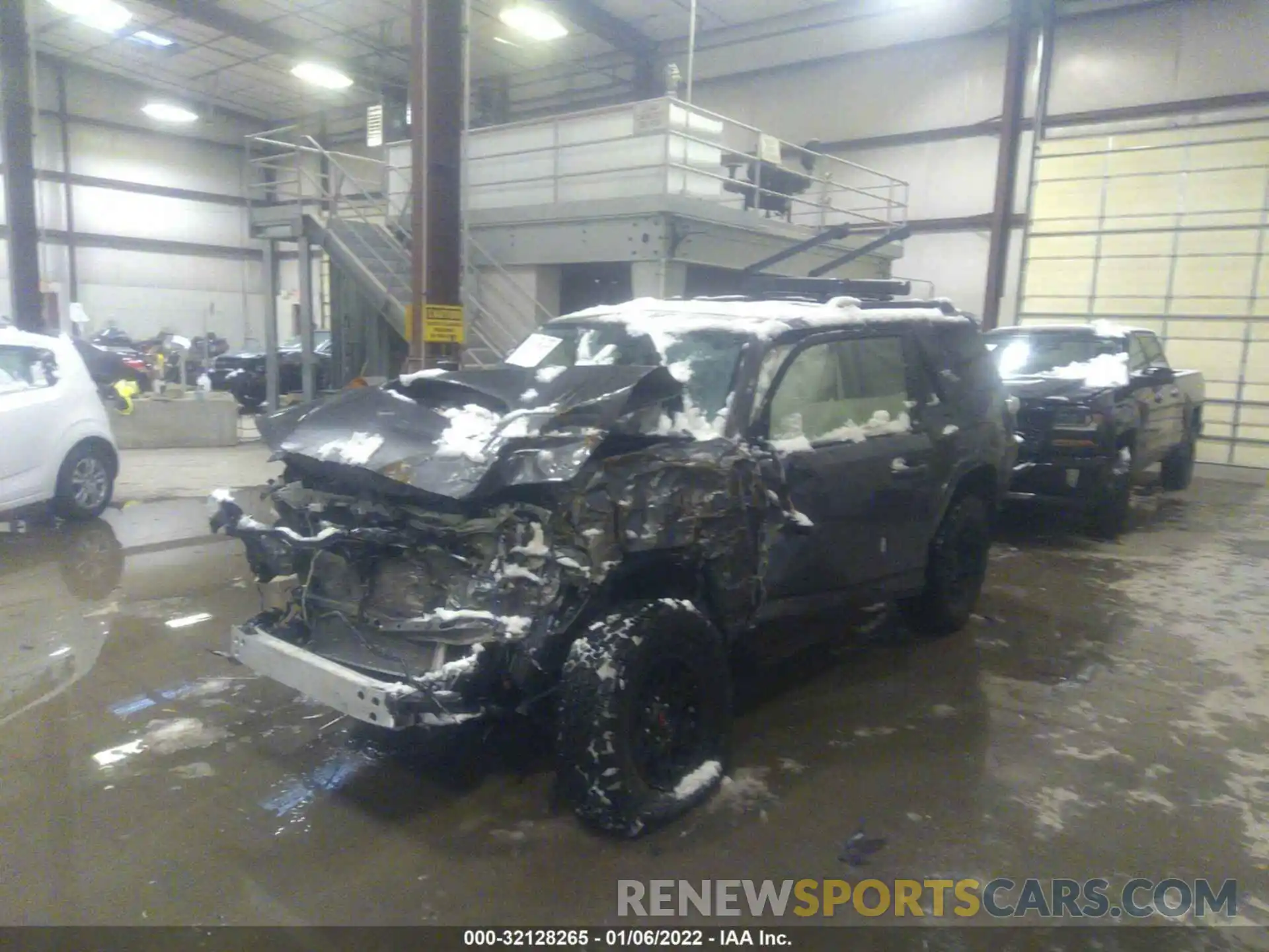 2 Photograph of a damaged car JTEBU5JRXK5633100 TOYOTA 4RUNNER 2019