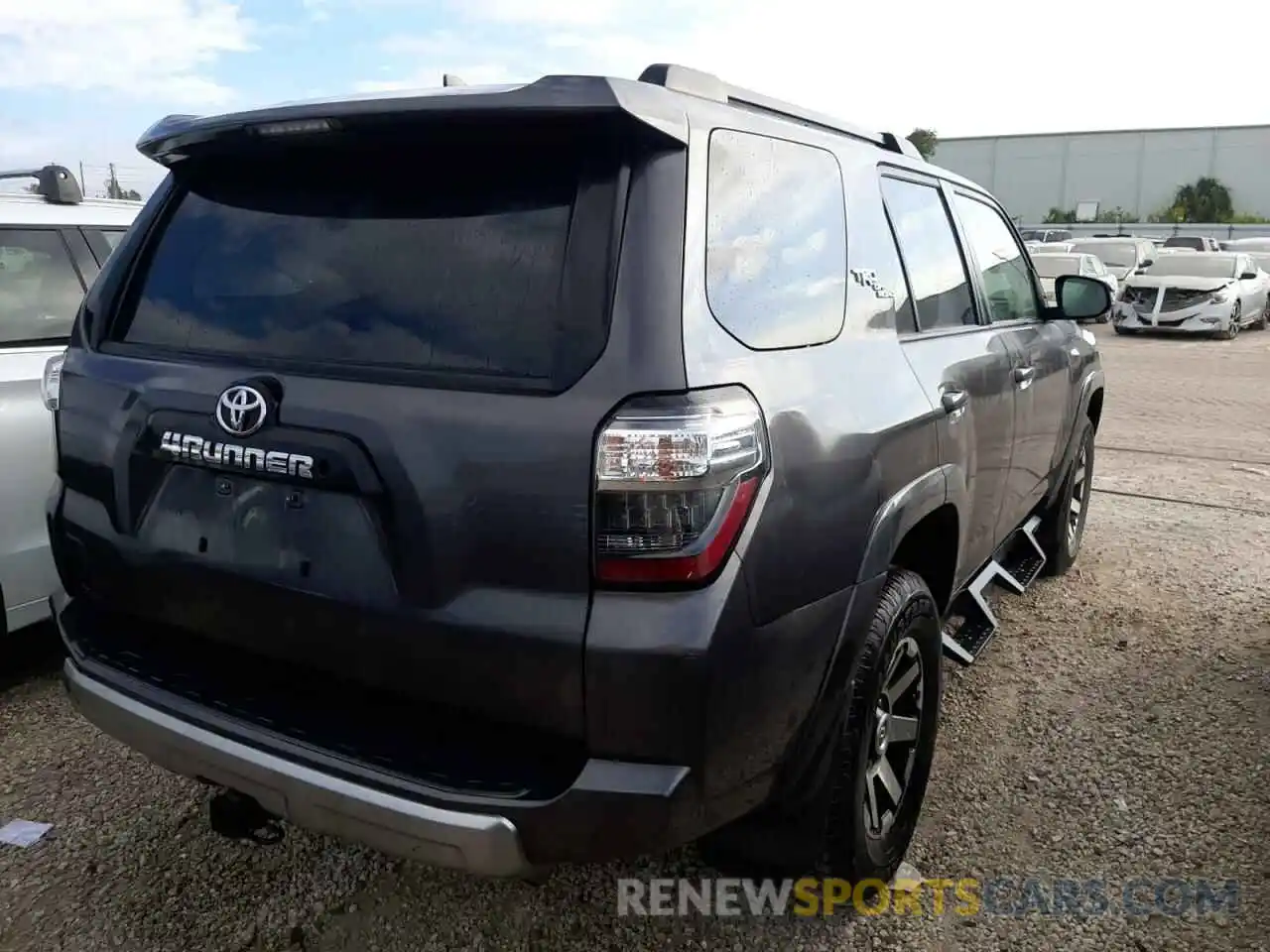 4 Photograph of a damaged car JTEBU5JRXK5638457 TOYOTA 4RUNNER 2019