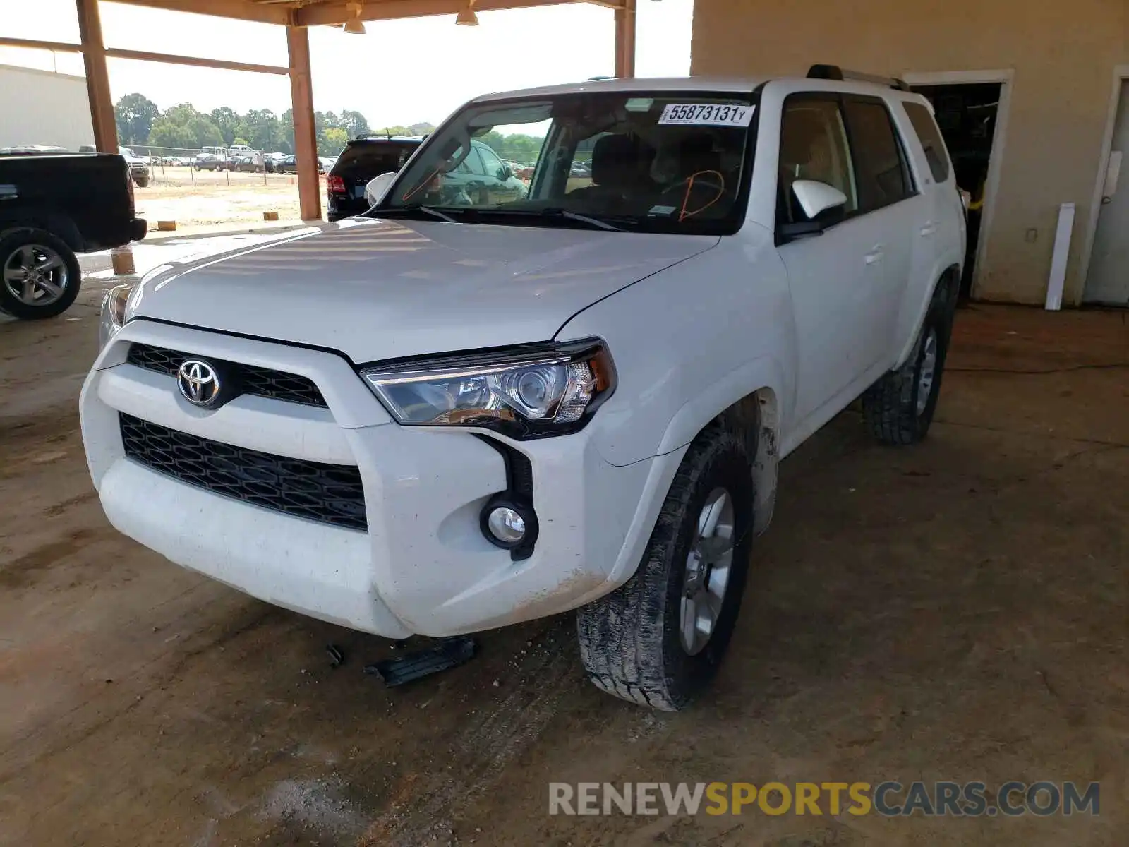 2 Фотография поврежденного автомобиля JTEBU5JRXK5639091 TOYOTA 4RUNNER 2019