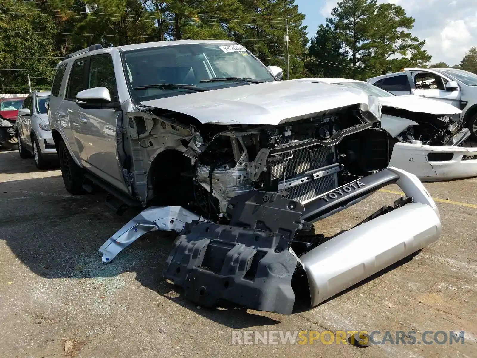 1 Photograph of a damaged car JTEBU5JRXK5640841 TOYOTA 4RUNNER 2019