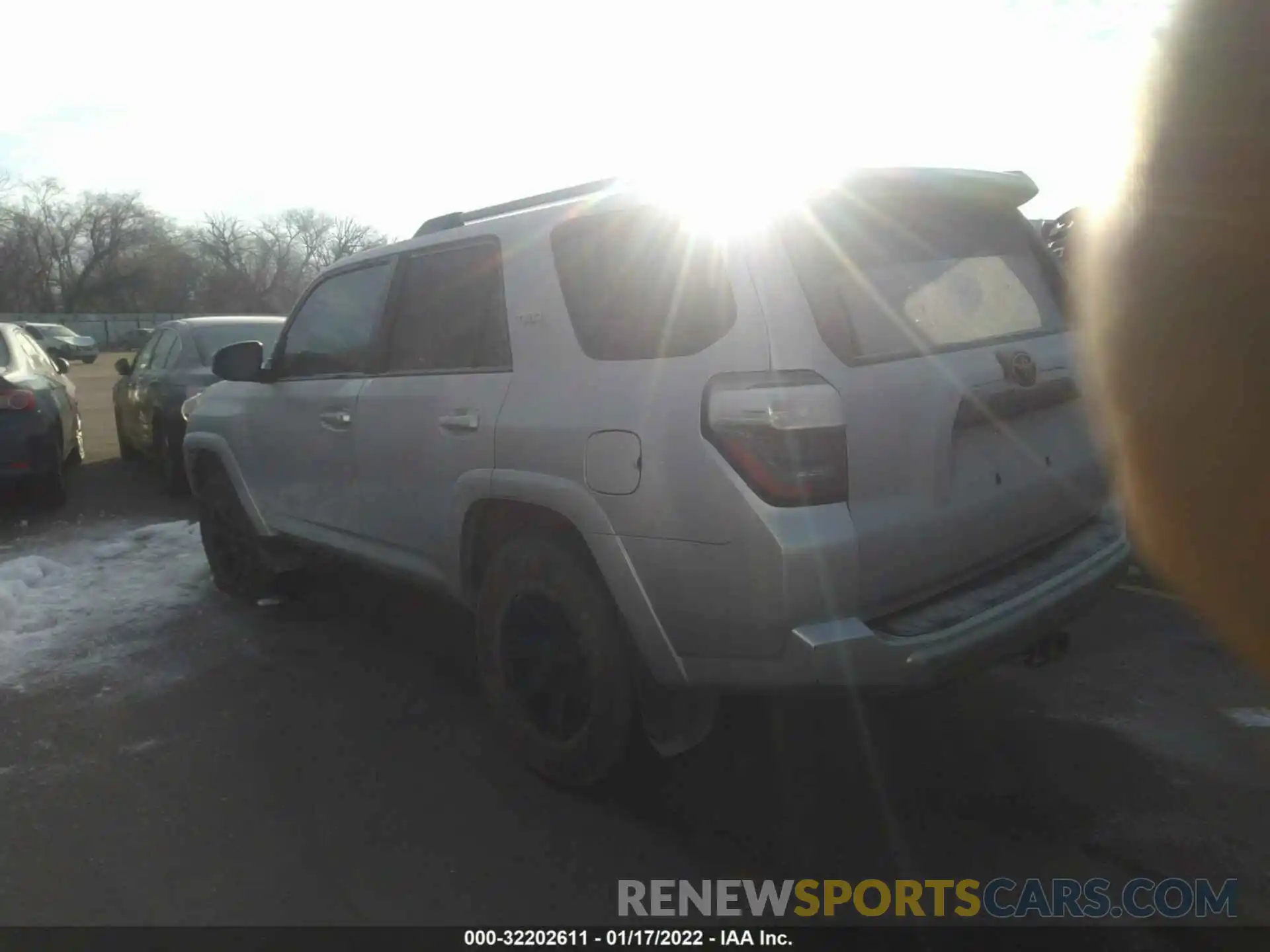 3 Photograph of a damaged car JTEBU5JRXK5642346 TOYOTA 4RUNNER 2019