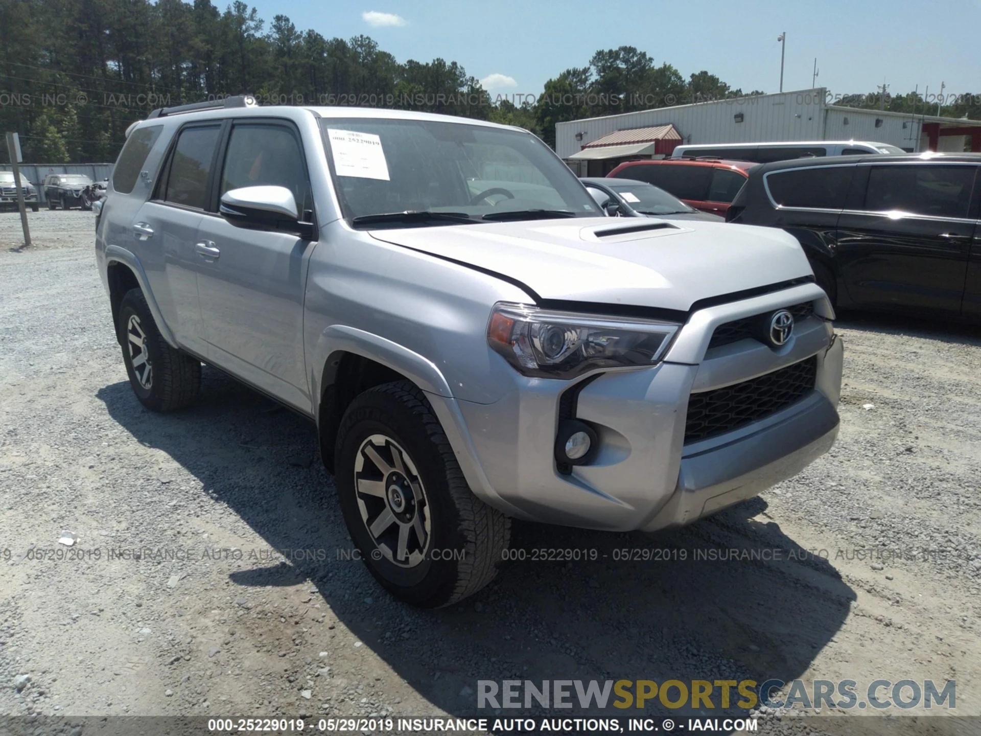 1 Photograph of a damaged car JTEBU5JRXK5644761 TOYOTA 4RUNNER 2019