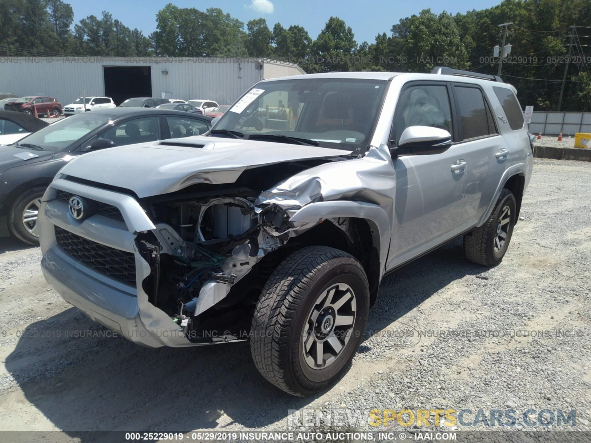 2 Photograph of a damaged car JTEBU5JRXK5644761 TOYOTA 4RUNNER 2019