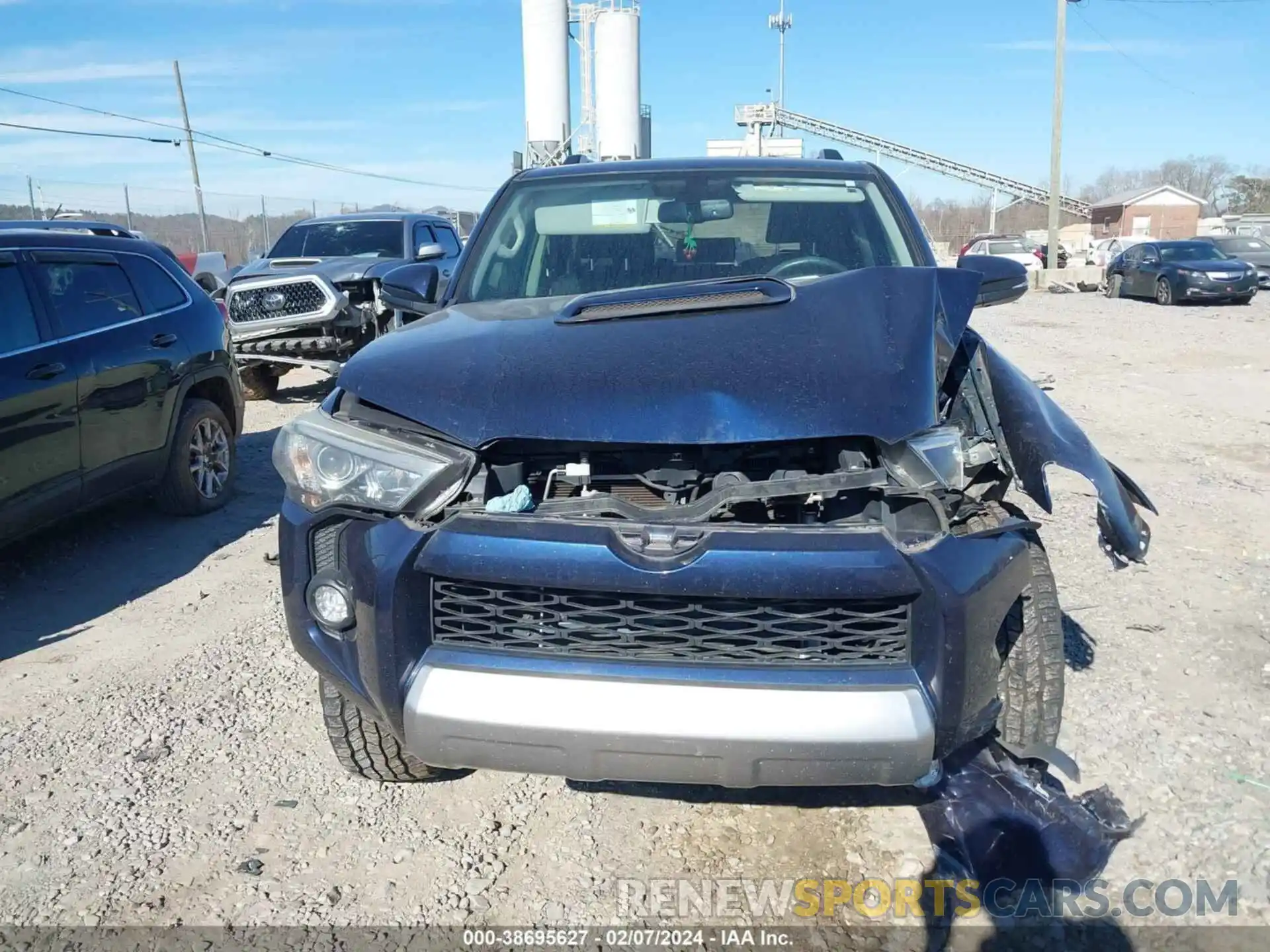 12 Photograph of a damaged car JTEBU5JRXK5645683 TOYOTA 4RUNNER 2019