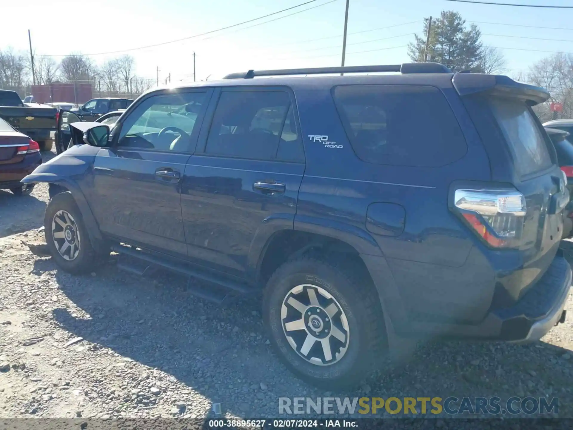 3 Photograph of a damaged car JTEBU5JRXK5645683 TOYOTA 4RUNNER 2019