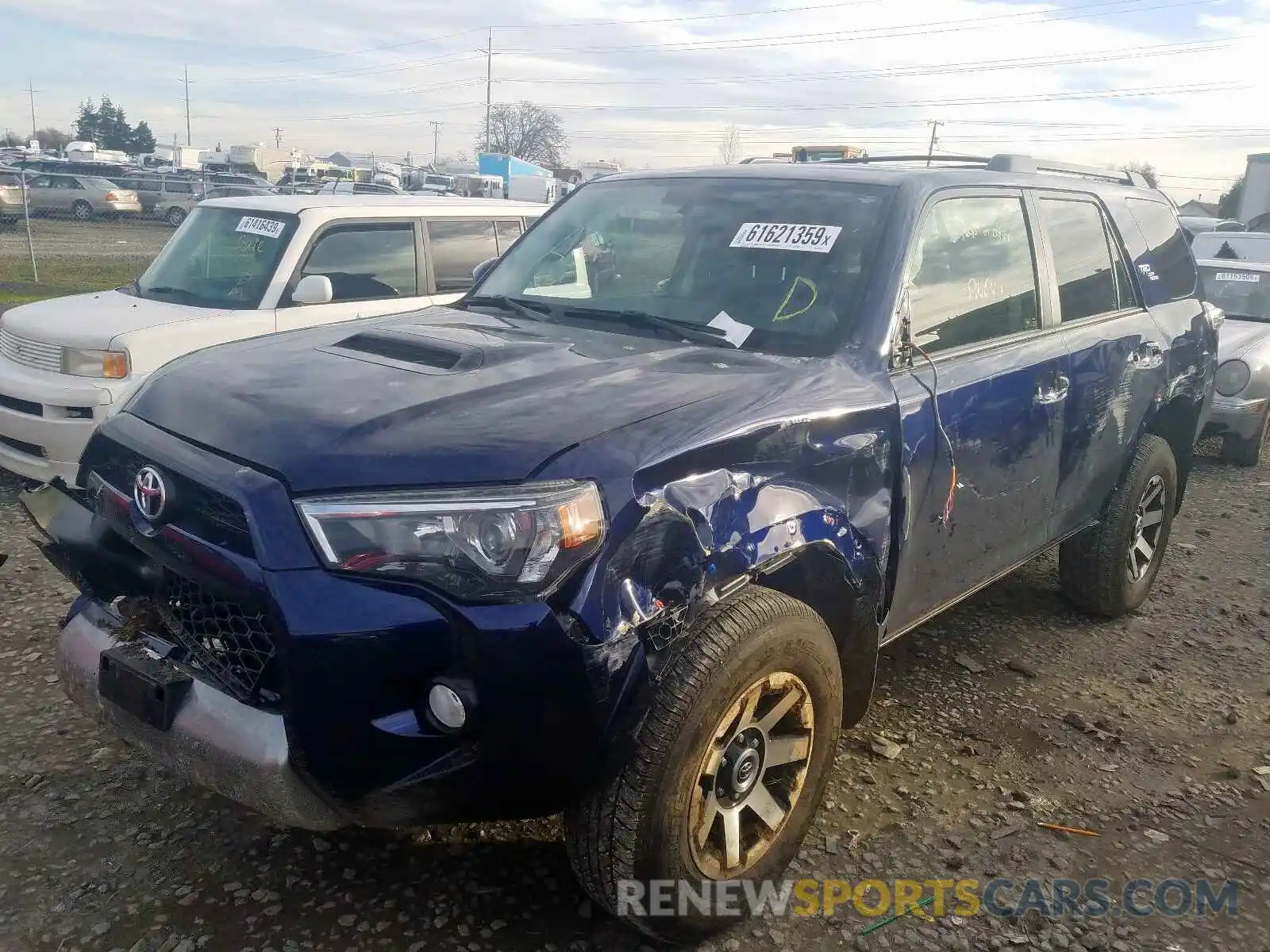 2 Photograph of a damaged car JTEBU5JRXK5646638 TOYOTA 4RUNNER 2019