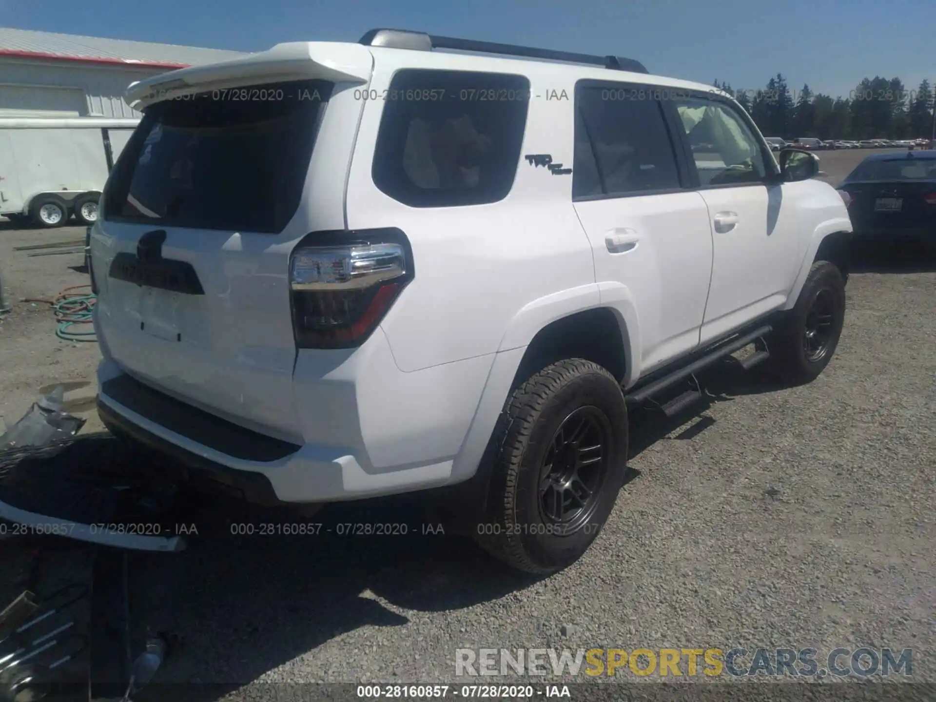 4 Фотография поврежденного автомобиля JTEBU5JRXK5647272 TOYOTA 4RUNNER 2019