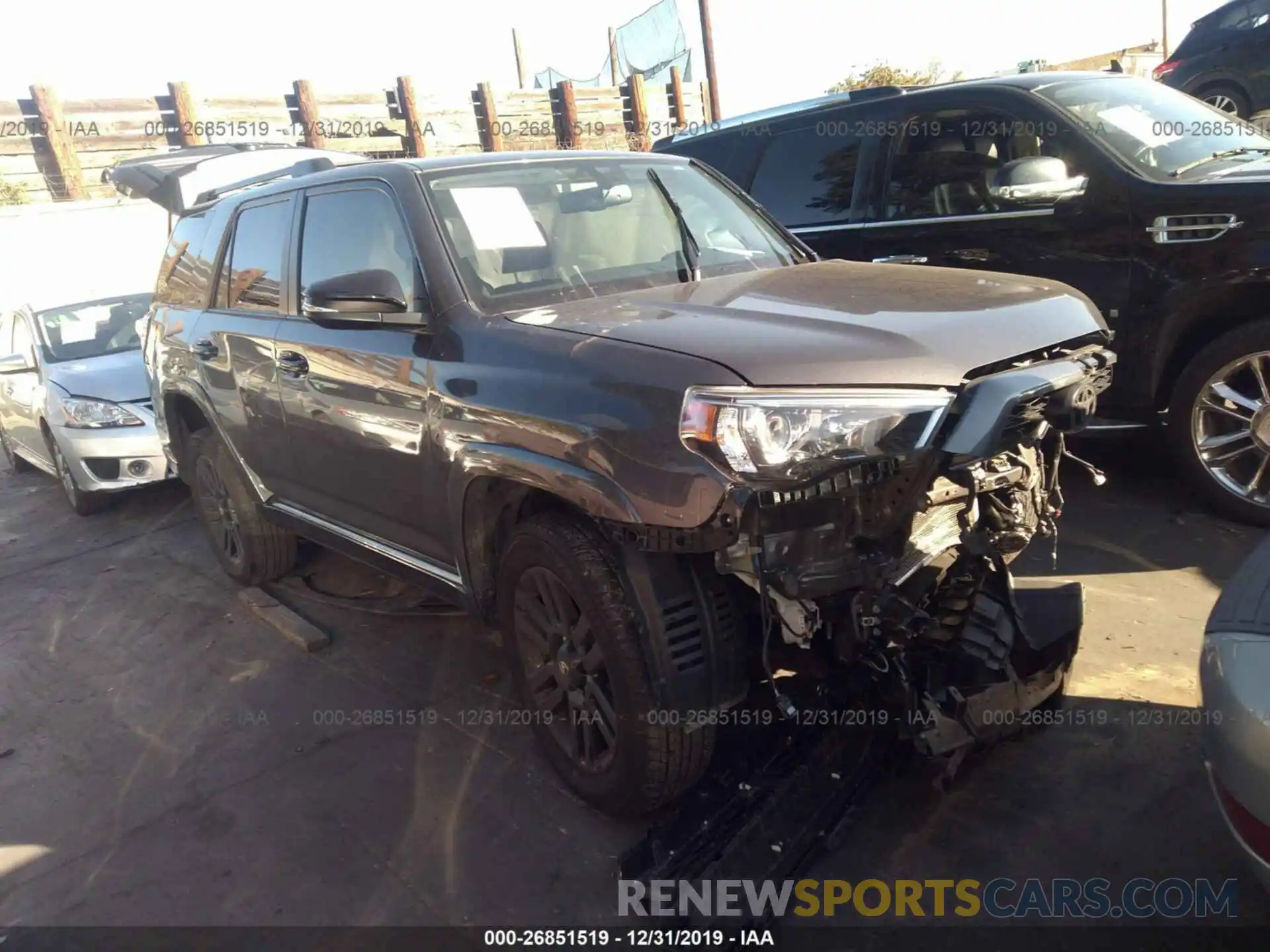 1 Photograph of a damaged car JTEBU5JRXK5652696 TOYOTA 4RUNNER 2019