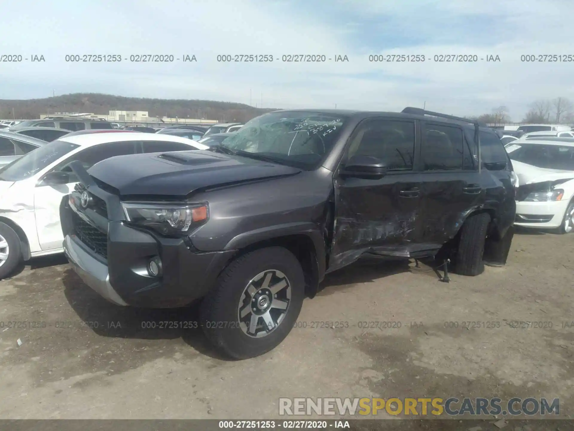 2 Photograph of a damaged car JTEBU5JRXK5654822 TOYOTA 4RUNNER 2019