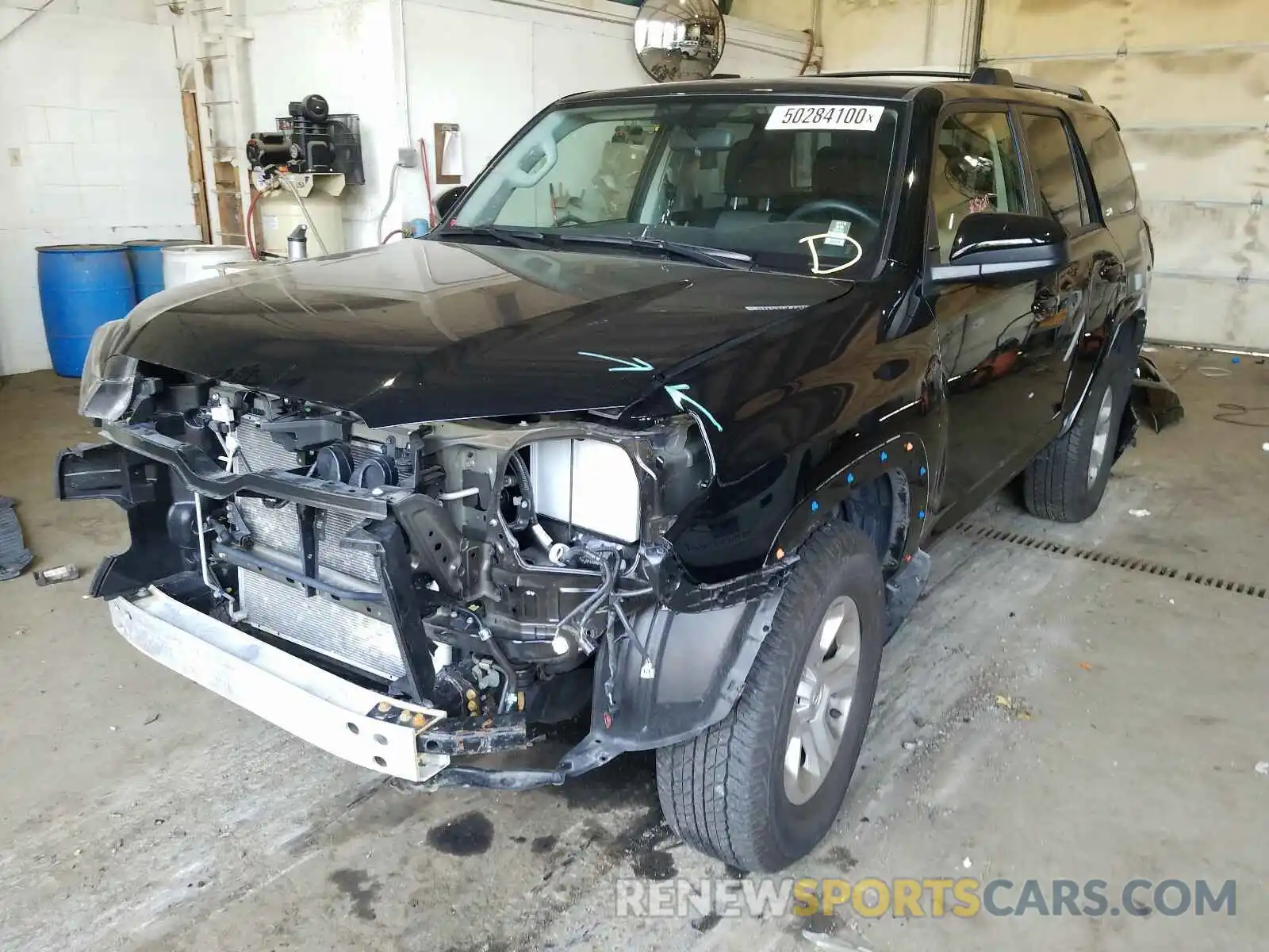 2 Фотография поврежденного автомобиля JTEBU5JRXK5658840 TOYOTA 4RUNNER 2019