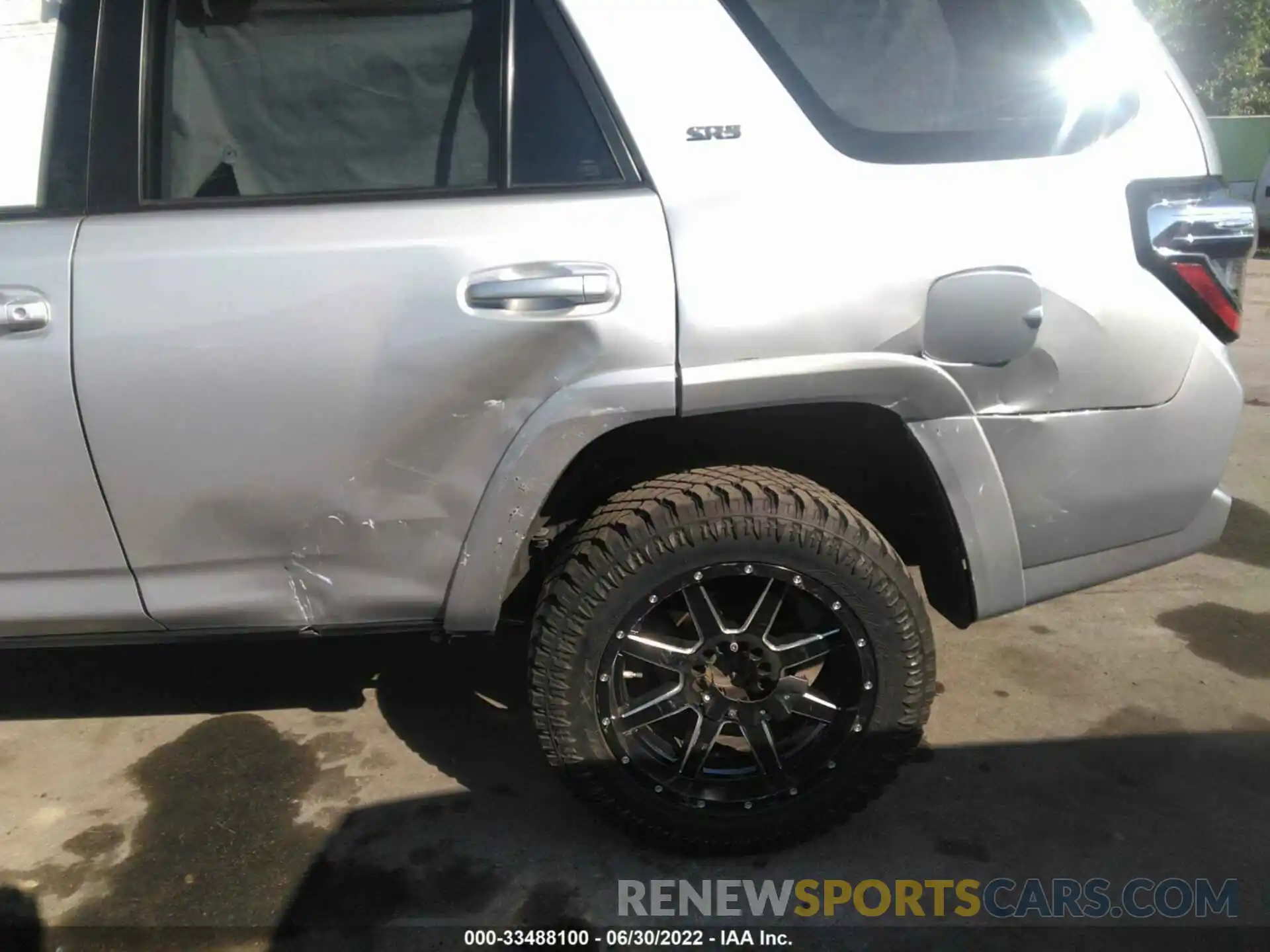 6 Фотография поврежденного автомобиля JTEBU5JRXK5667229 TOYOTA 4RUNNER 2019