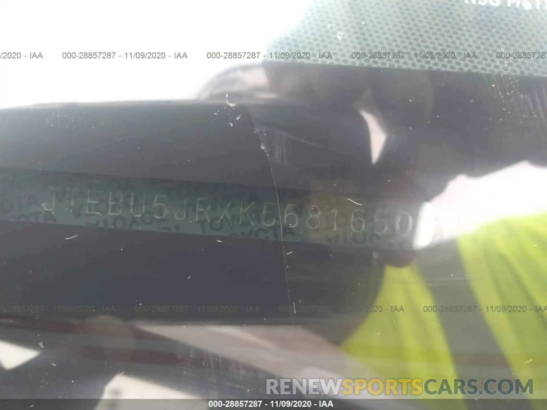 9 Photograph of a damaged car JTEBU5JRXK5681650 TOYOTA 4RUNNER 2019
