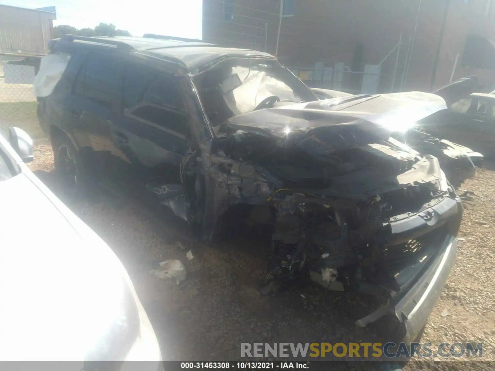 1 Photograph of a damaged car JTEBU5JRXK5682877 TOYOTA 4RUNNER 2019