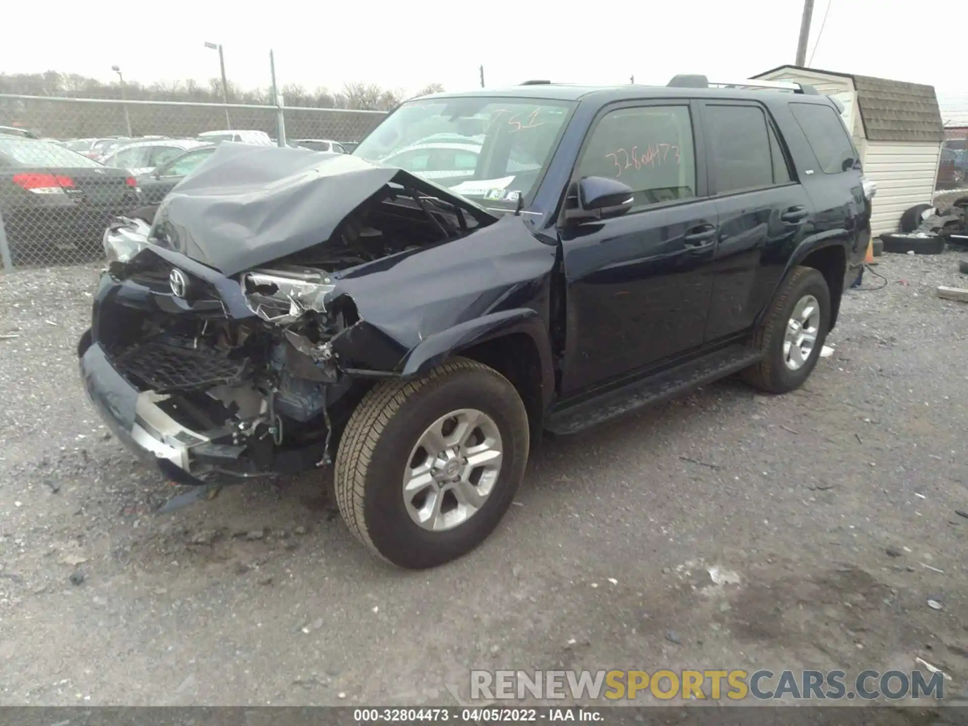 2 Фотография поврежденного автомобиля JTEBU5JRXK5687447 TOYOTA 4RUNNER 2019