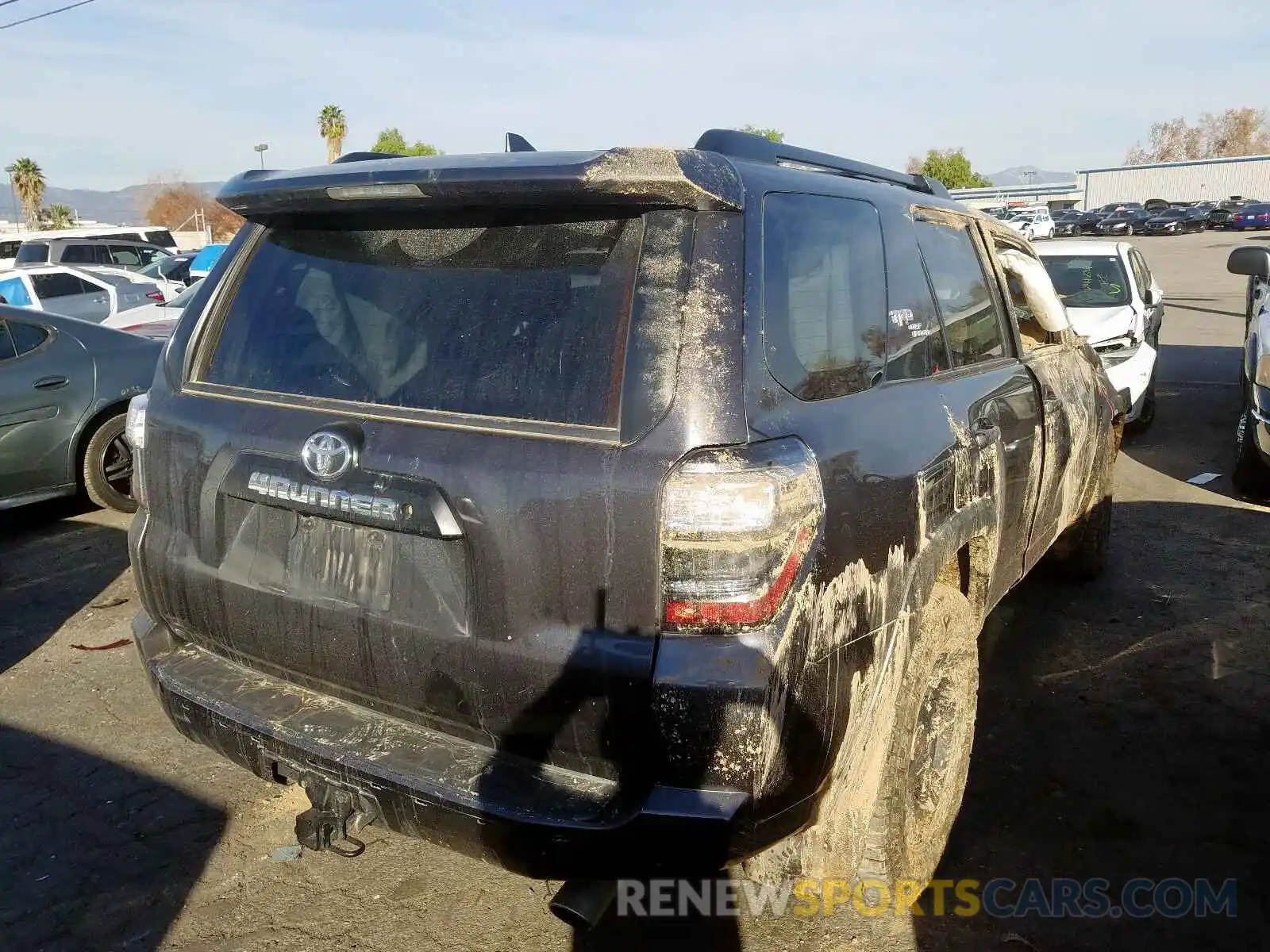 4 Photograph of a damaged car JTEBU5JRXK5688999 TOYOTA 4RUNNER 2019