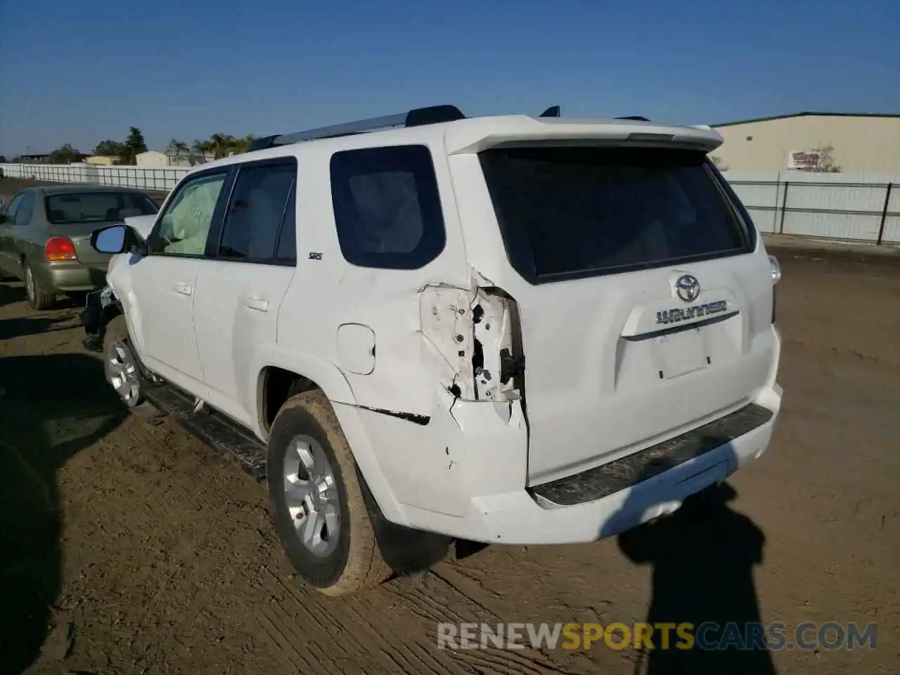 3 Photograph of a damaged car JTEBU5JRXK5692387 TOYOTA 4RUNNER 2019