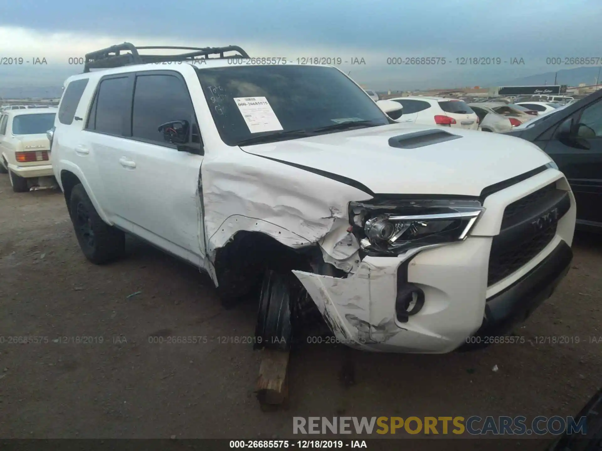 1 Photograph of a damaged car JTEBU5JRXK5695337 TOYOTA 4RUNNER 2019