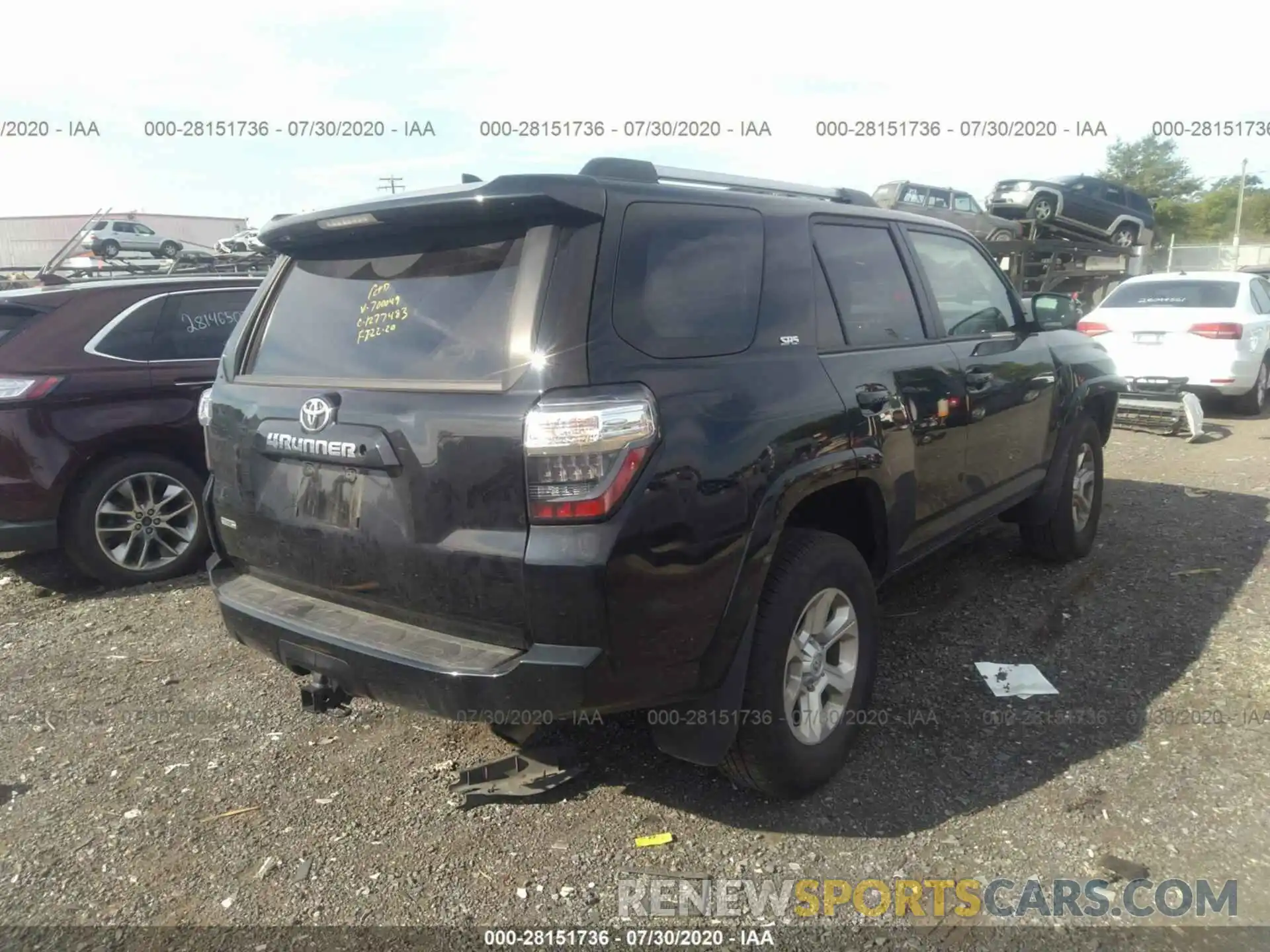 4 Фотография поврежденного автомобиля JTEBU5JRXK5700049 TOYOTA 4RUNNER 2019