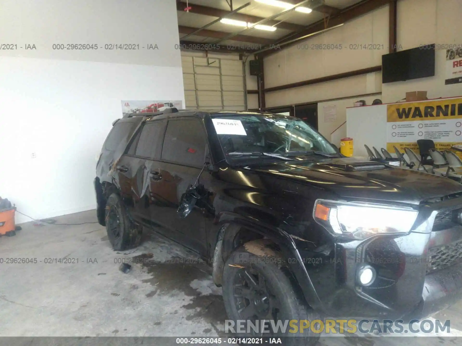 6 Фотография поврежденного автомобиля JTEBU5JRXK5701539 TOYOTA 4RUNNER 2019