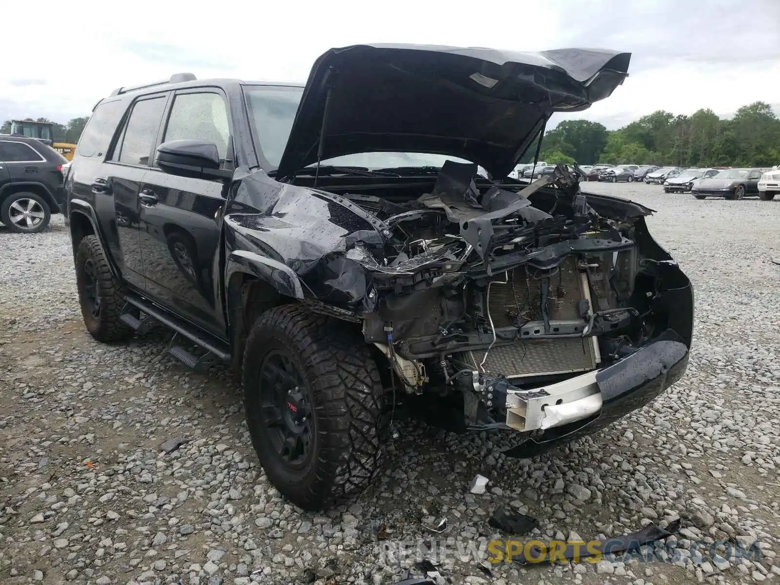 1 Photograph of a damaged car JTEBU5JRXK5701783 TOYOTA 4RUNNER 2019
