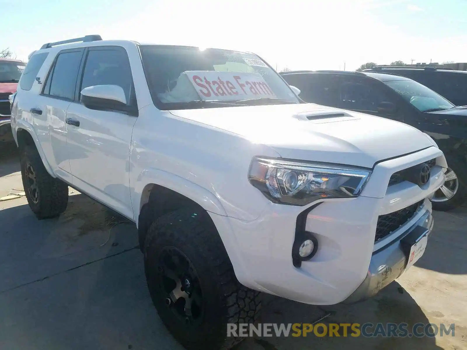 1 Photograph of a damaged car JTEBU5JRXK5703811 TOYOTA 4RUNNER 2019